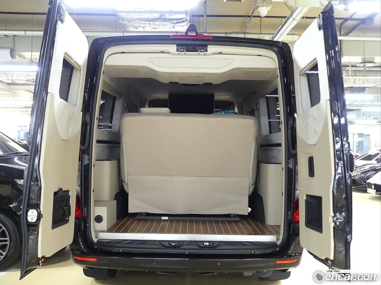 Mercedes-Benz Sprinter 2022 — 17