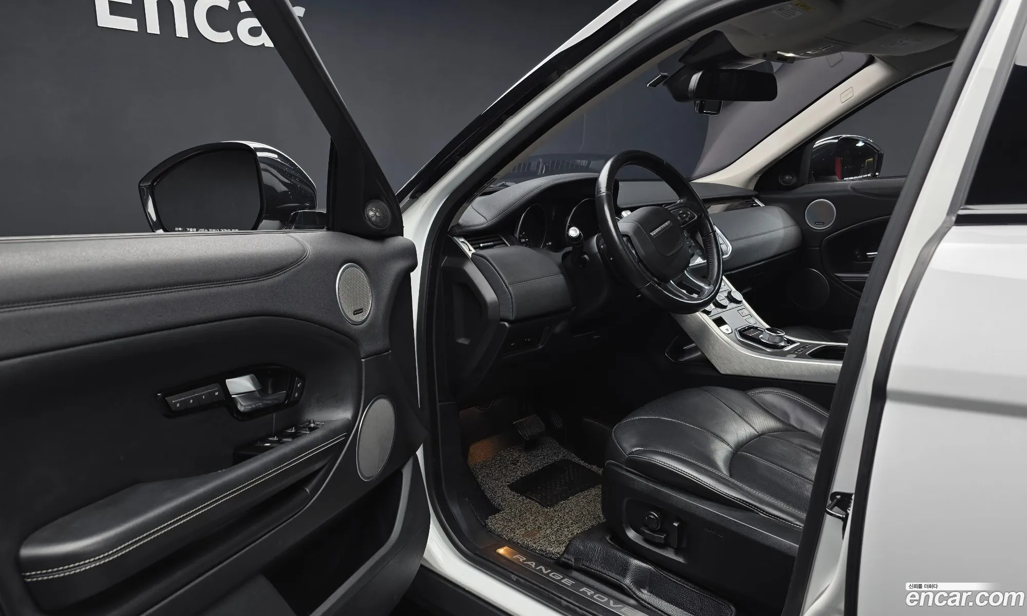 Land Rover Range Rover Evoque 2016 SALVA2BN3GH122413 — 6