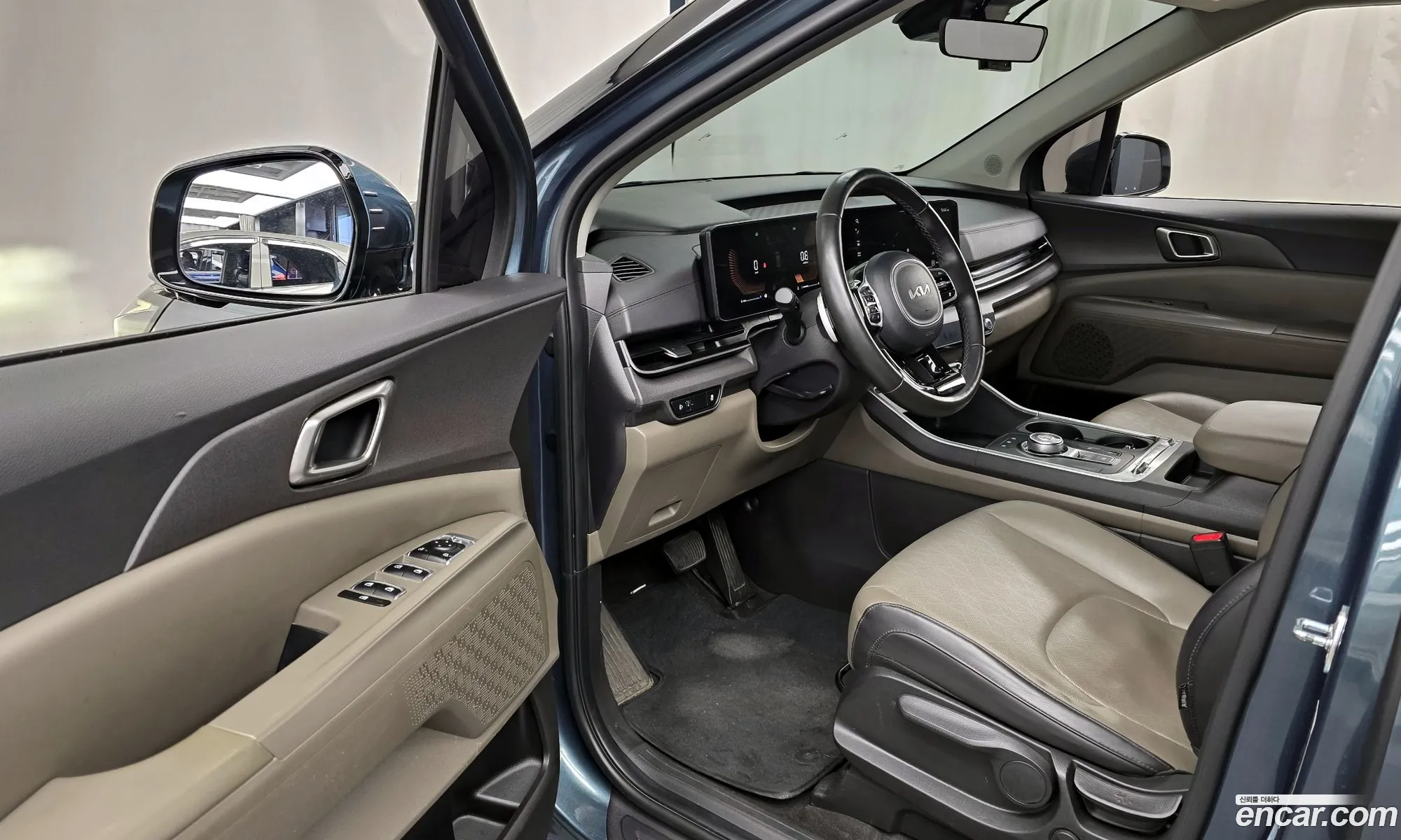 Kia Carnival 2024 — 2