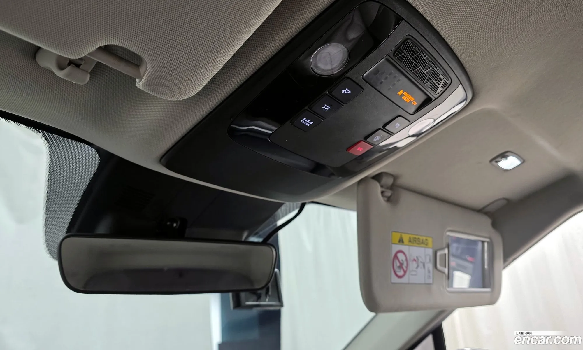 Kia Carnival 2024 — 3