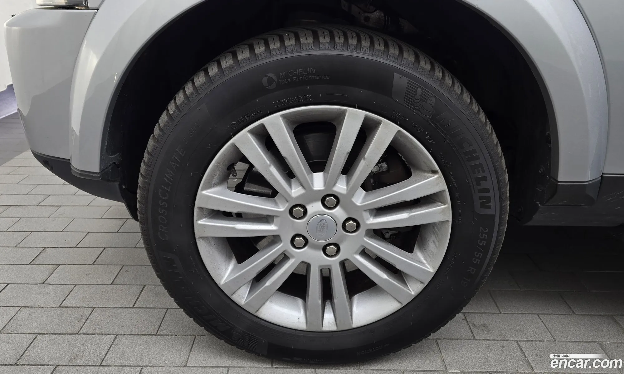 Land Rover Discovery 4 2014 SALLAAAG6EA707894 — 13