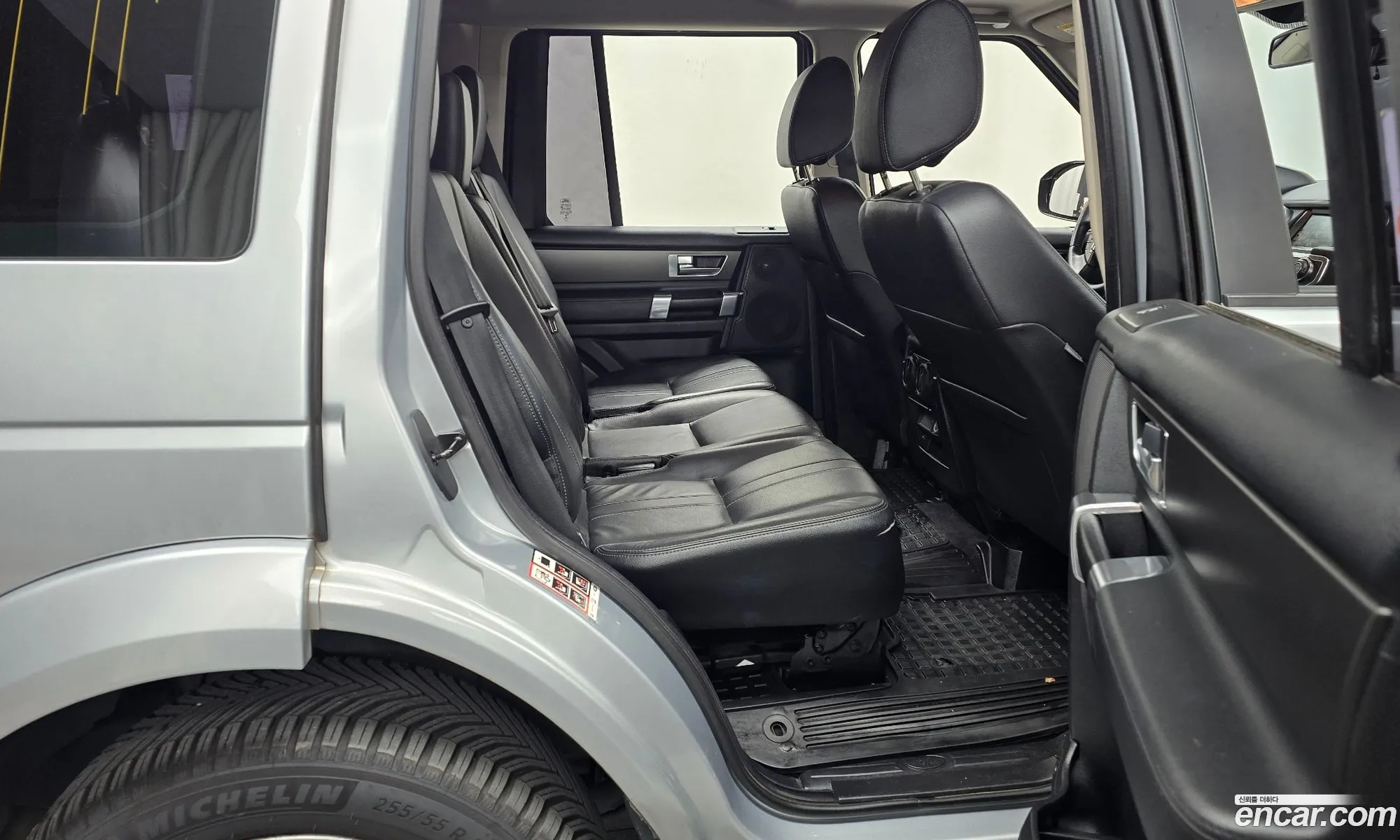 Land Rover Discovery 4 2014 SALLAAAG6EA707894 — 14