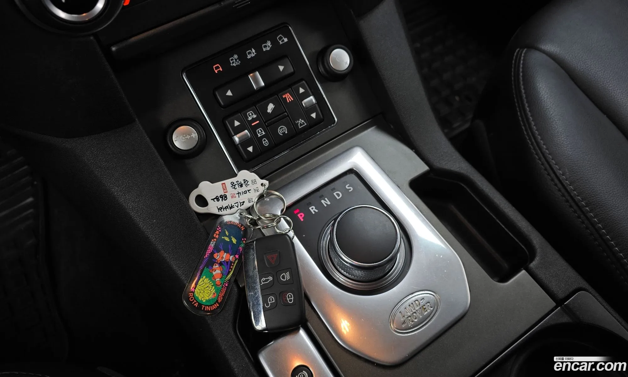 Land Rover Discovery 4 2014 SALLAAAG6EA707894 — 15