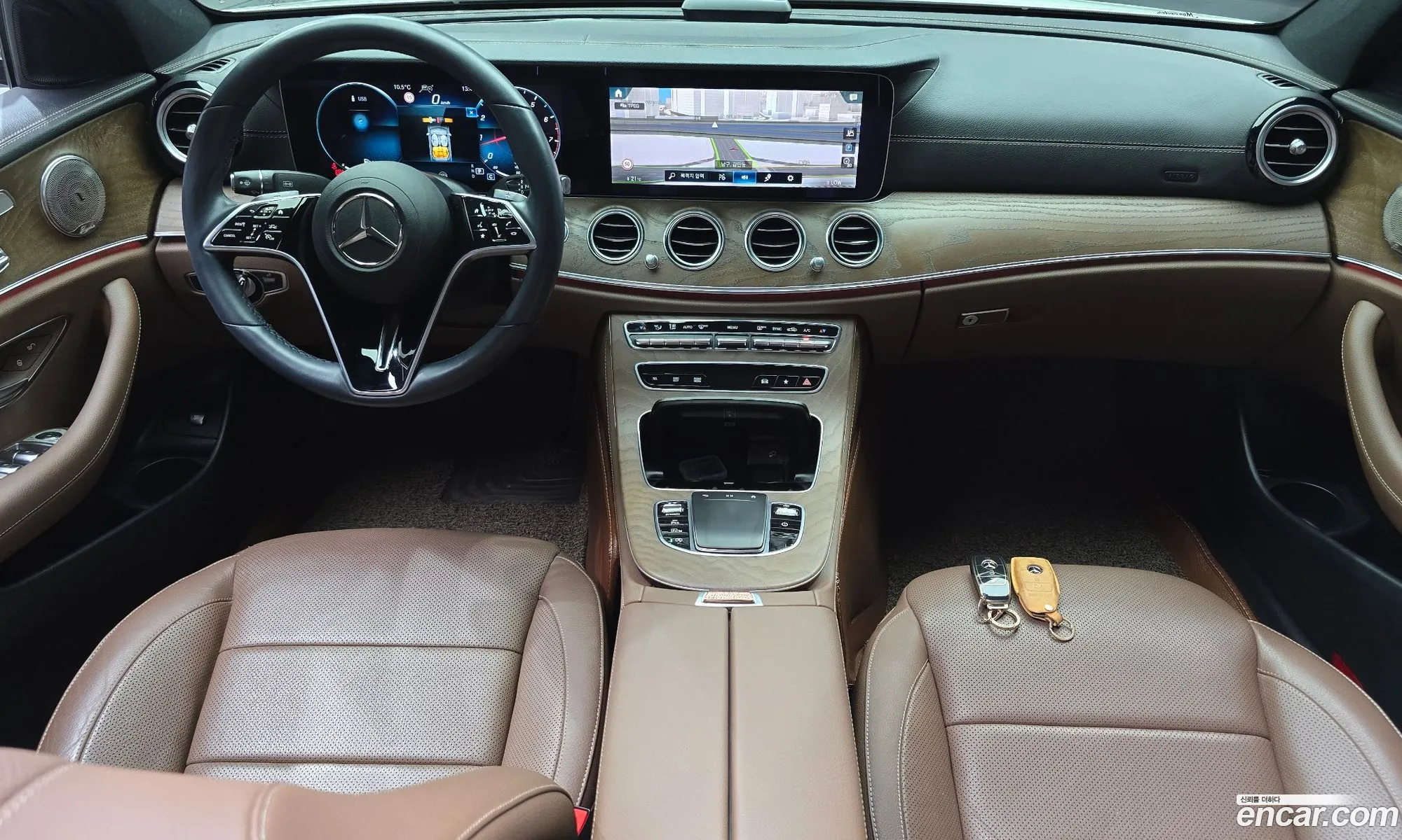 Mercedes-Benz E-Class W213 2022 — 19
