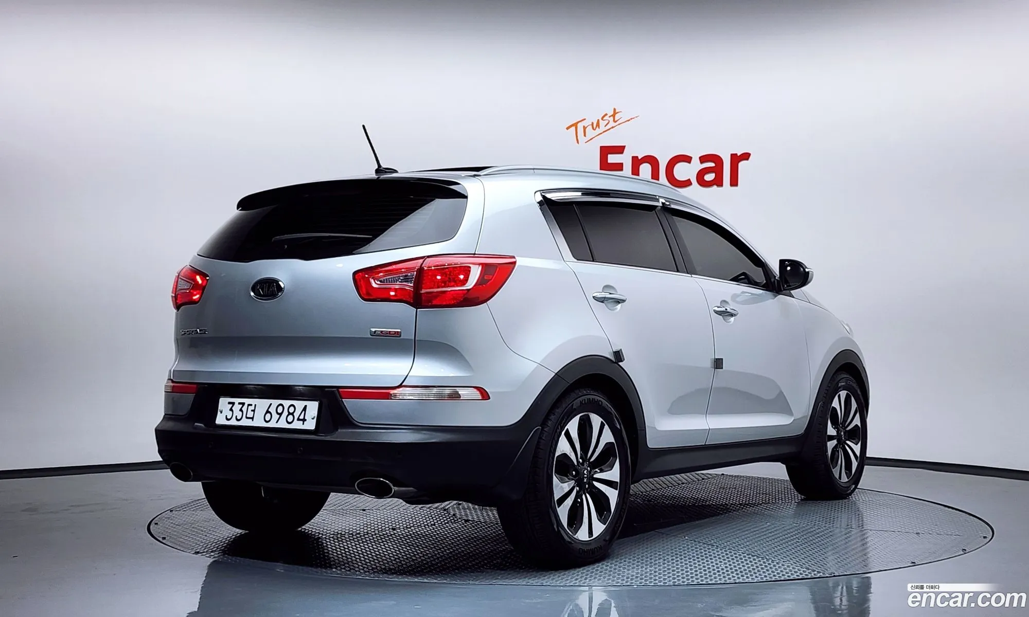Kia Sportage R 2011 — 19