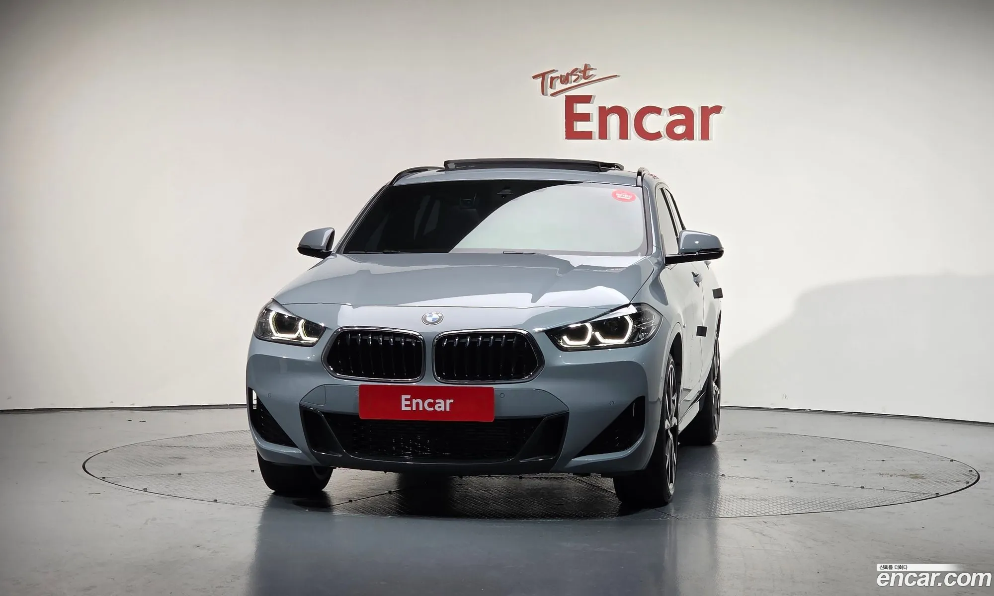 BMW X2 2022 WBA11DF04P5V42874 — 11