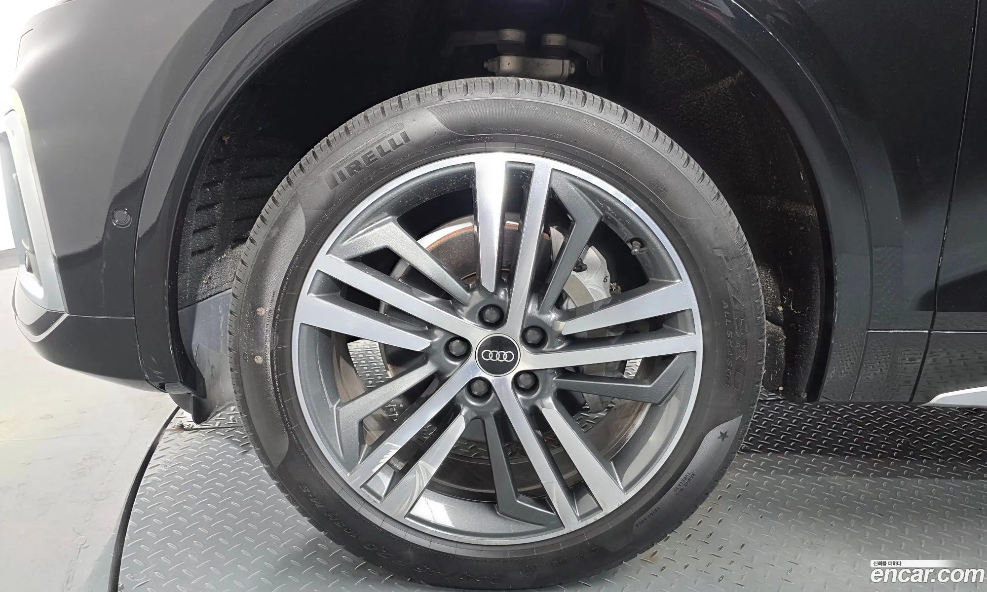 Audi Q5 2021 — 18