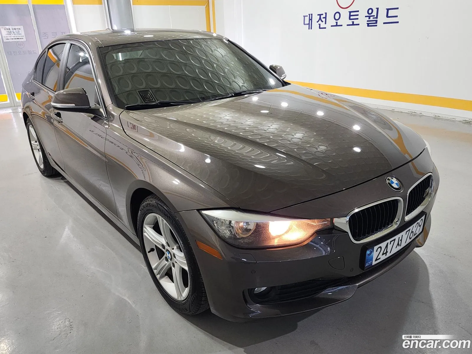 BMW 3 Series 2012 — 7