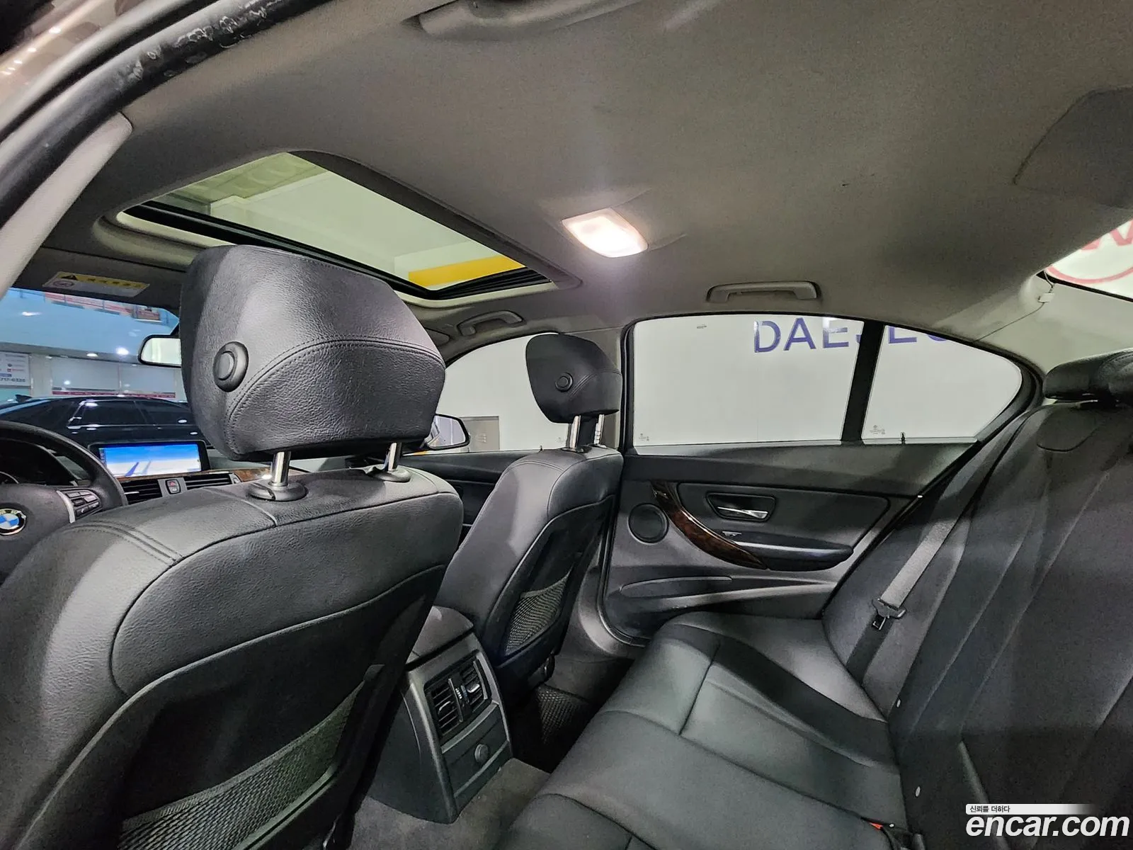 BMW 3 Series 2012 — 9