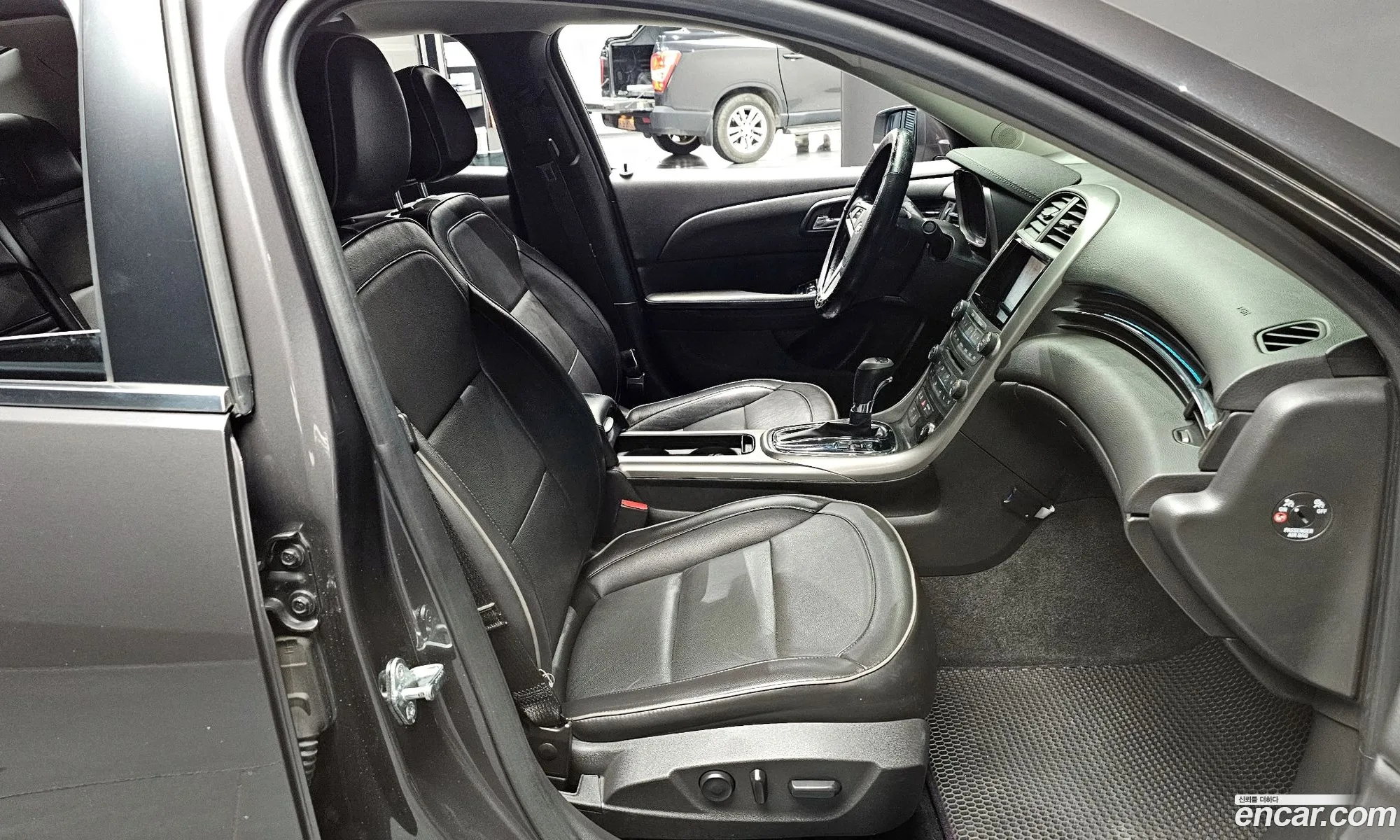 Chevrolet (GM Daewoo) Malibu 2013 — 10