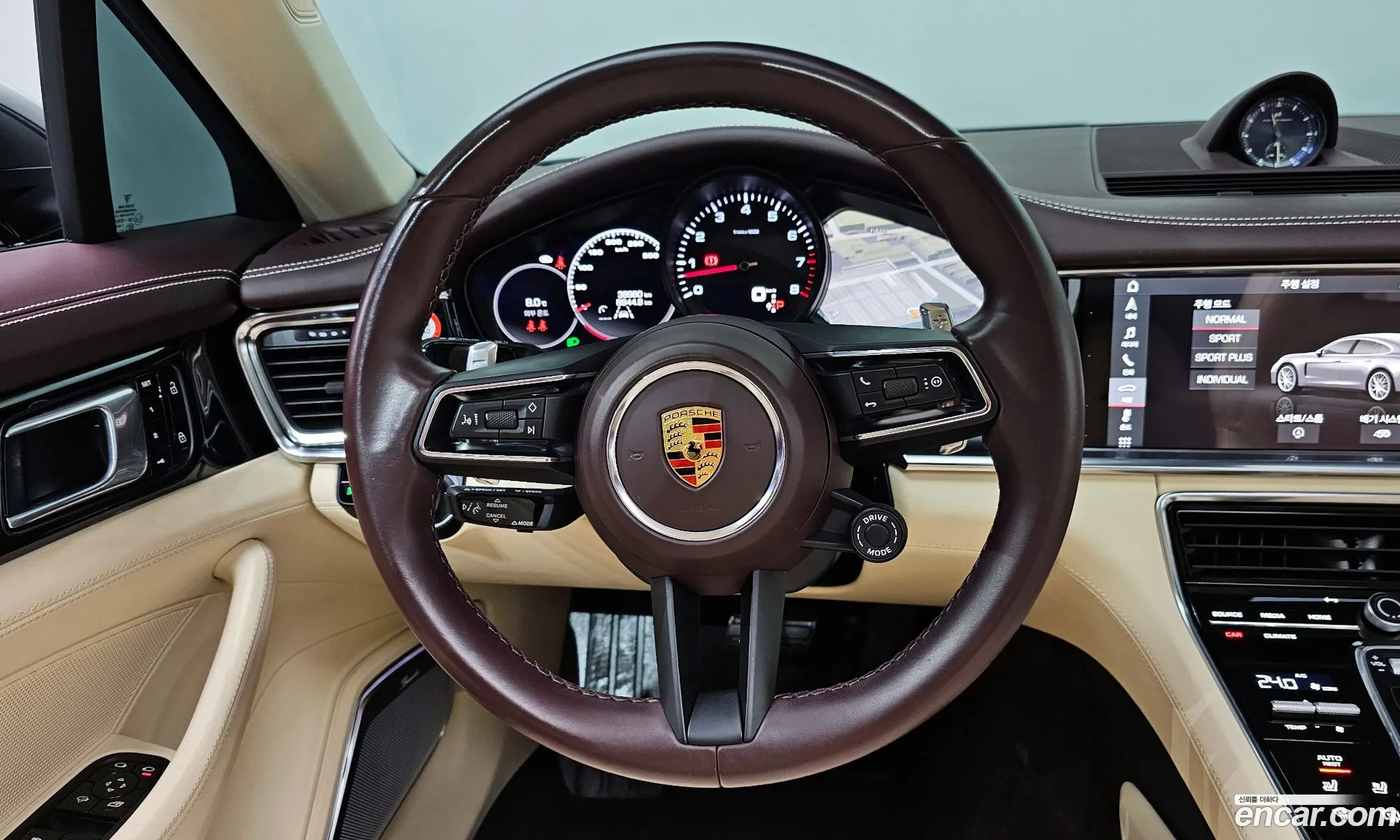 Porsche Panamera 2021 WP0AJ2976ML113470 — 19