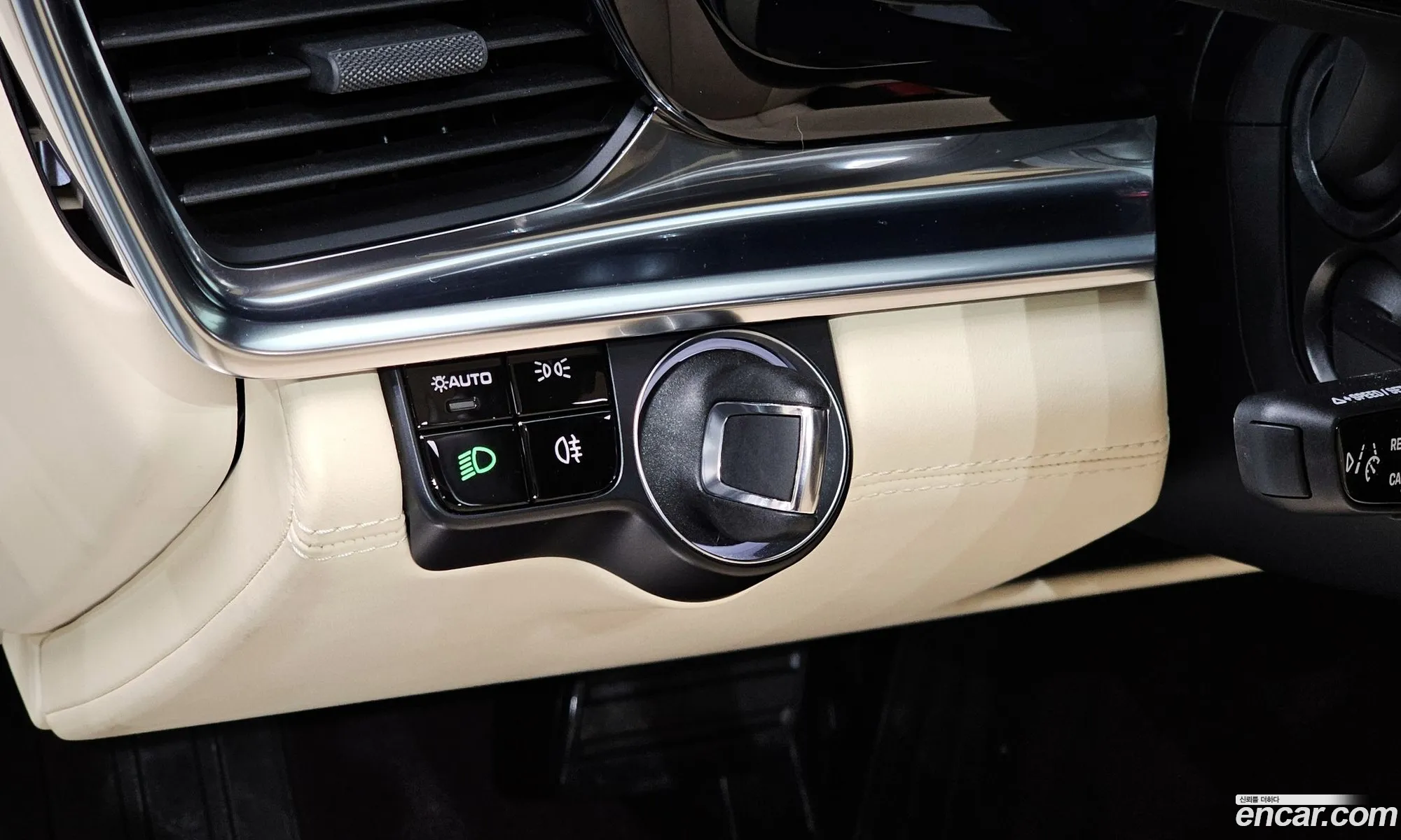 Porsche Panamera 2021 WP0AJ2976ML113470 — 3