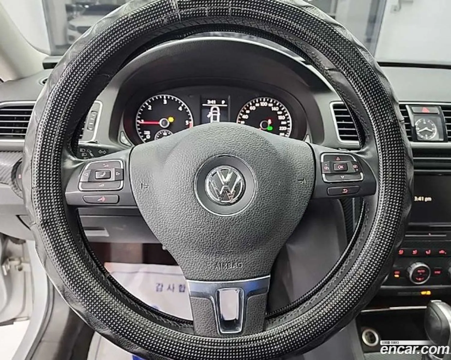 Volkswagen Passat 2013 — 15