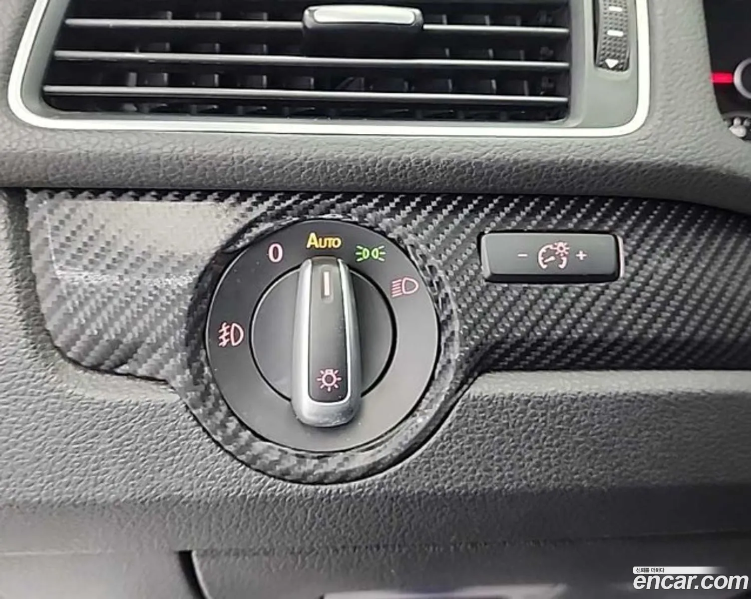 Volkswagen Passat 2013 — 18