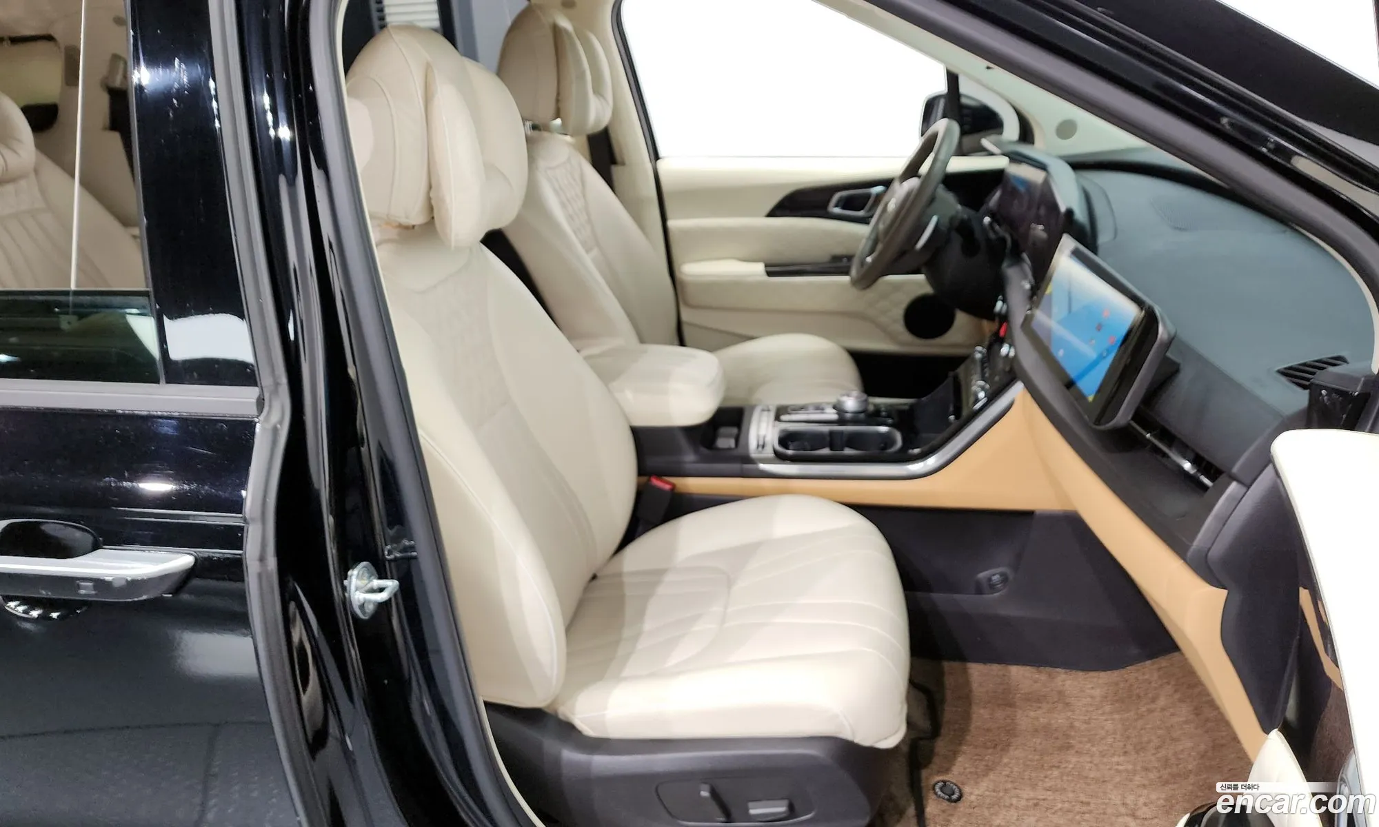 Kia Carnival 2021 KNANE813BMS114944 — 17