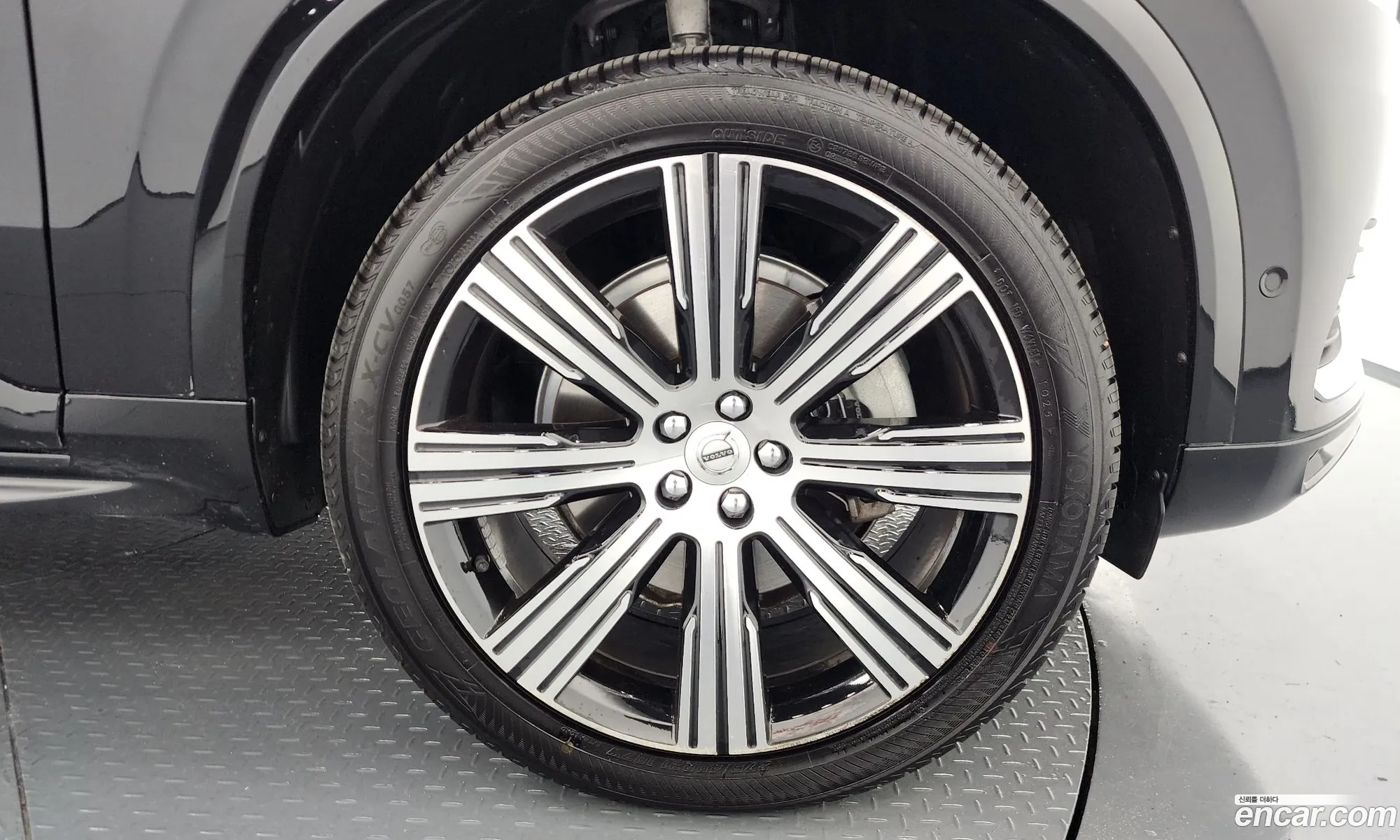 Volvo XC90 2023 YV1LF062116616161 — 20