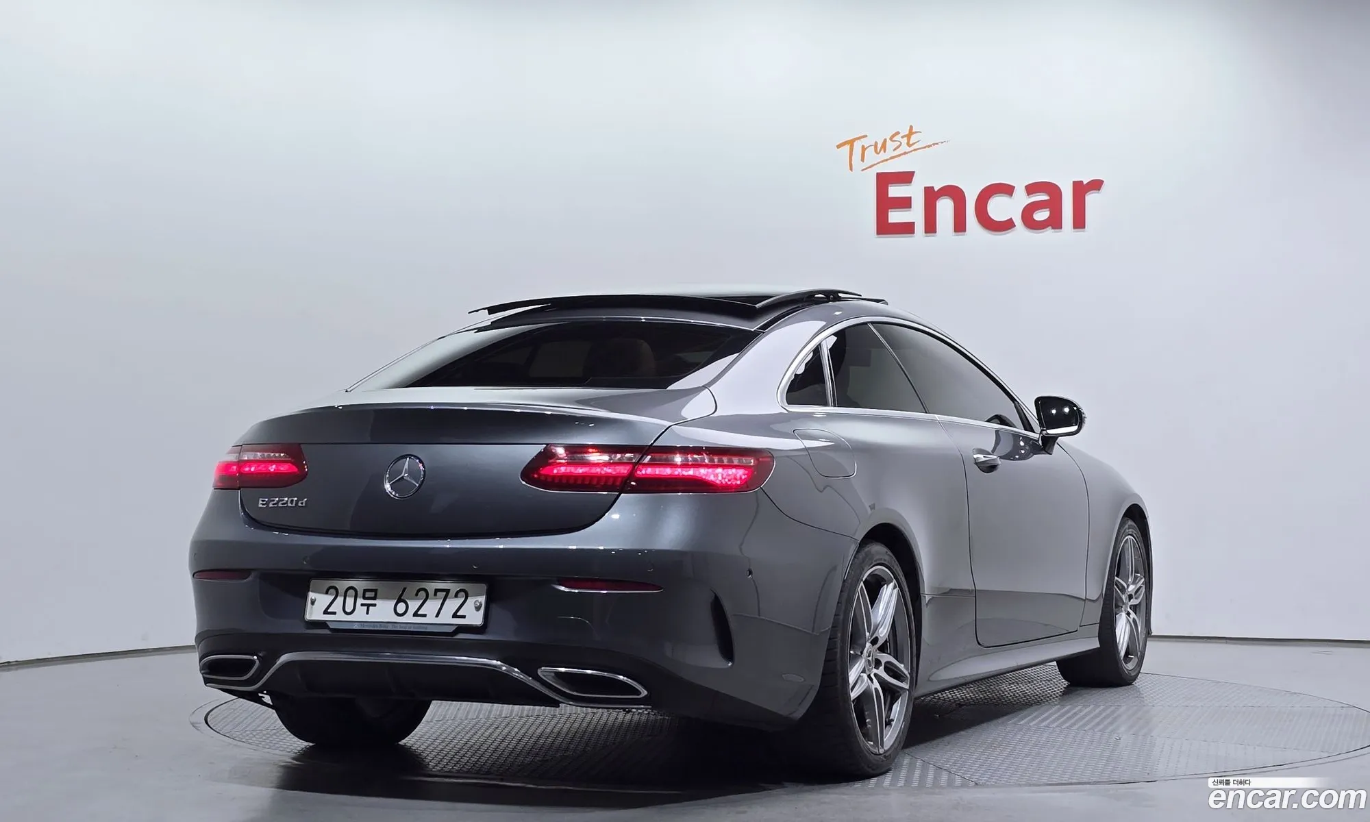 Mercedes-Benz E-Class W213 2018 WDD1J1EB8KF073320 — 20