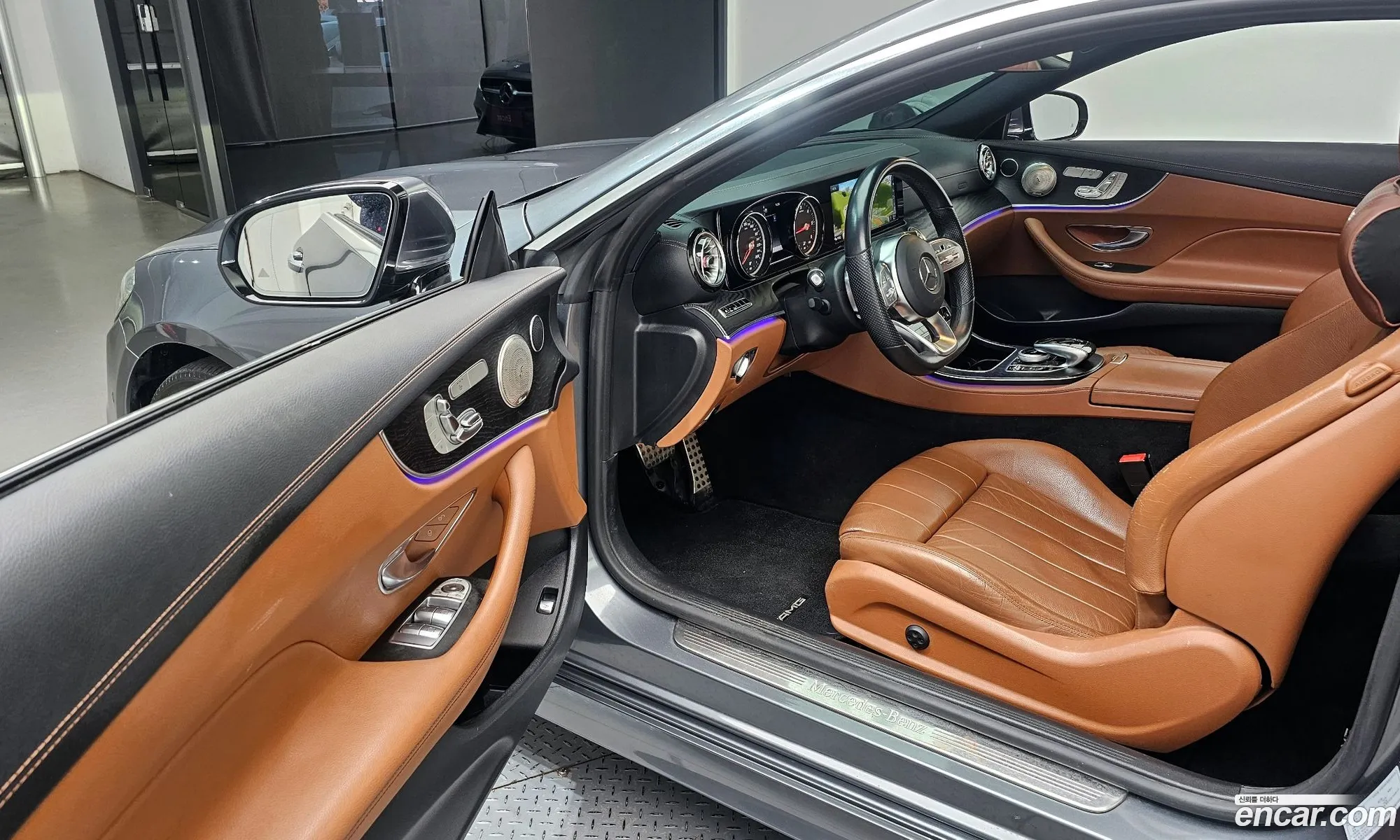 Mercedes-Benz E-Class W213 2018 WDD1J1EB8KF073320 — 12