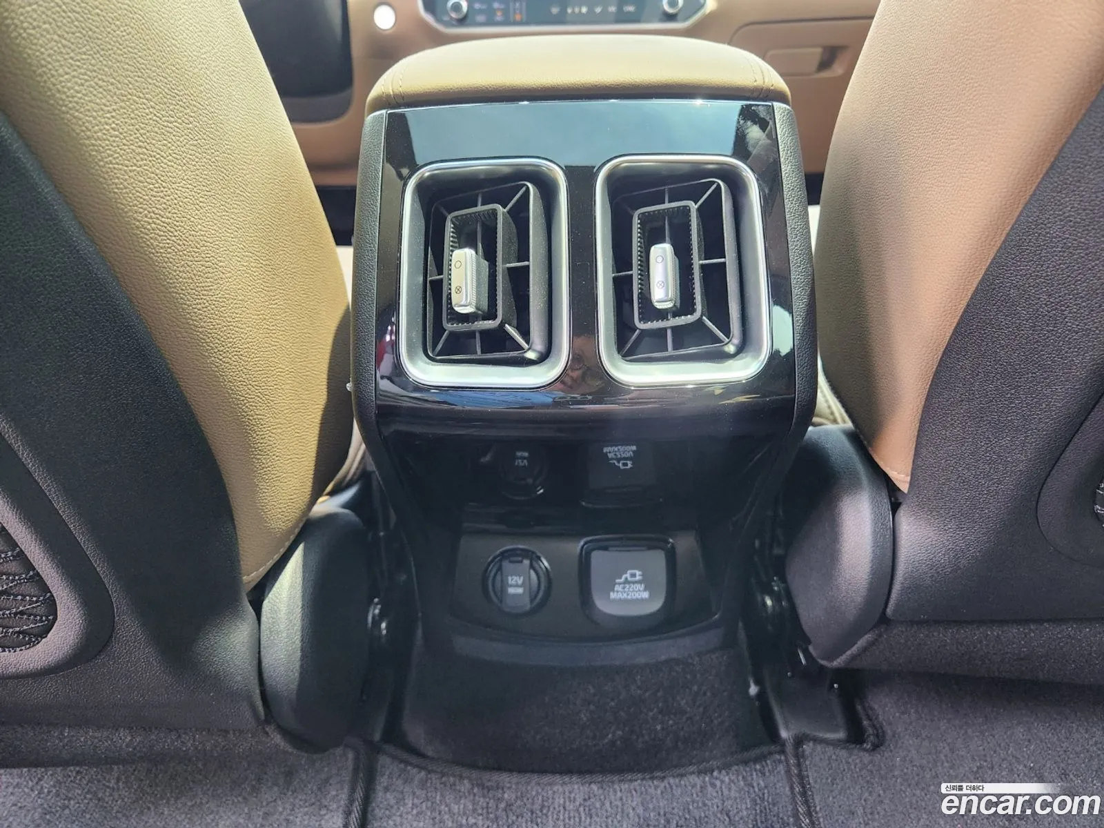 Kia Sorento 2025 — 12
