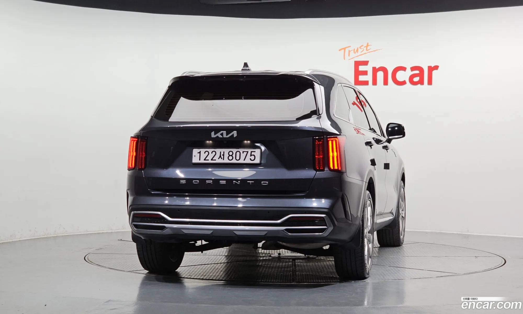 Kia Sorento 2022 — 12