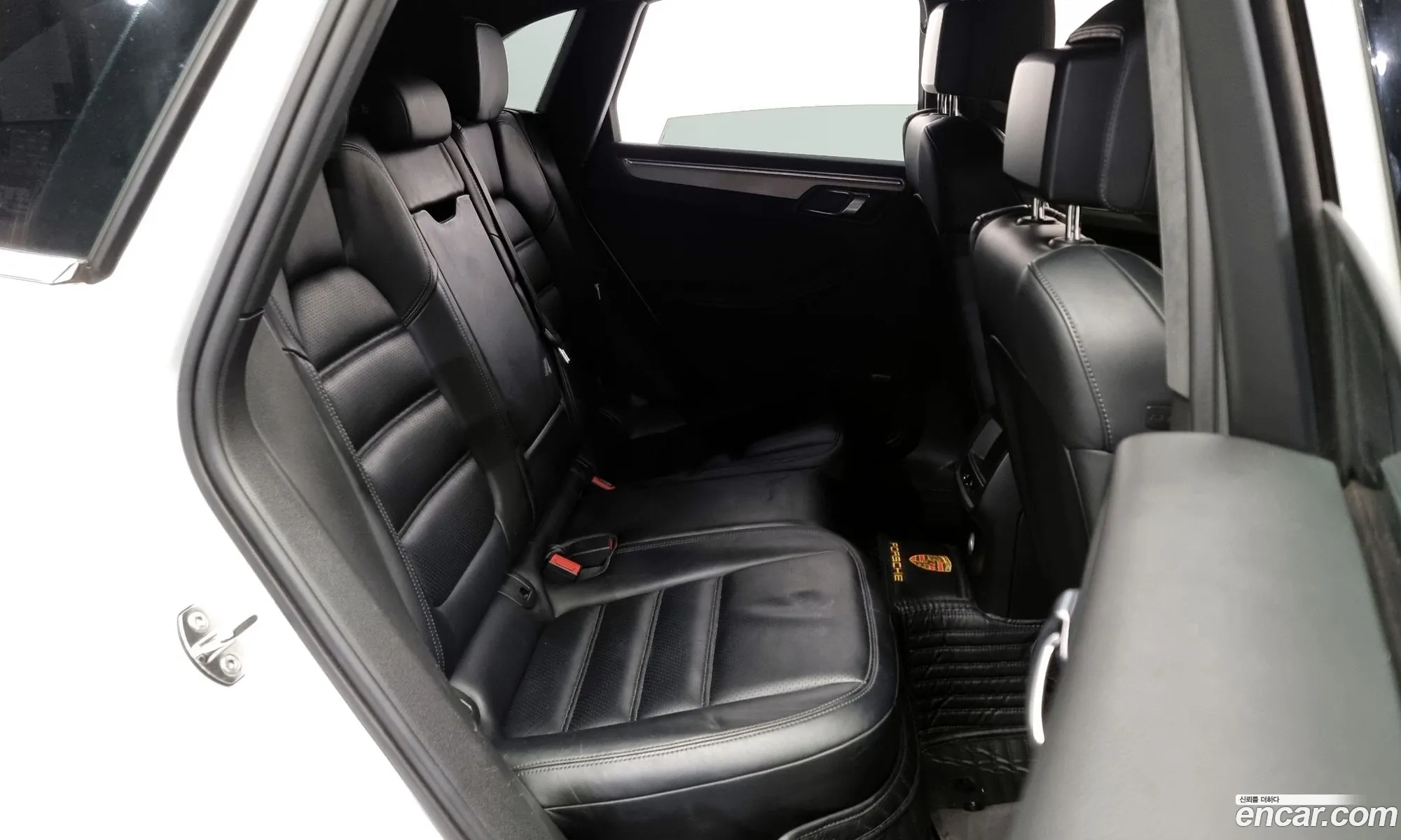Porsche Macan 2014 WP1AF2957FLB90673 — 13