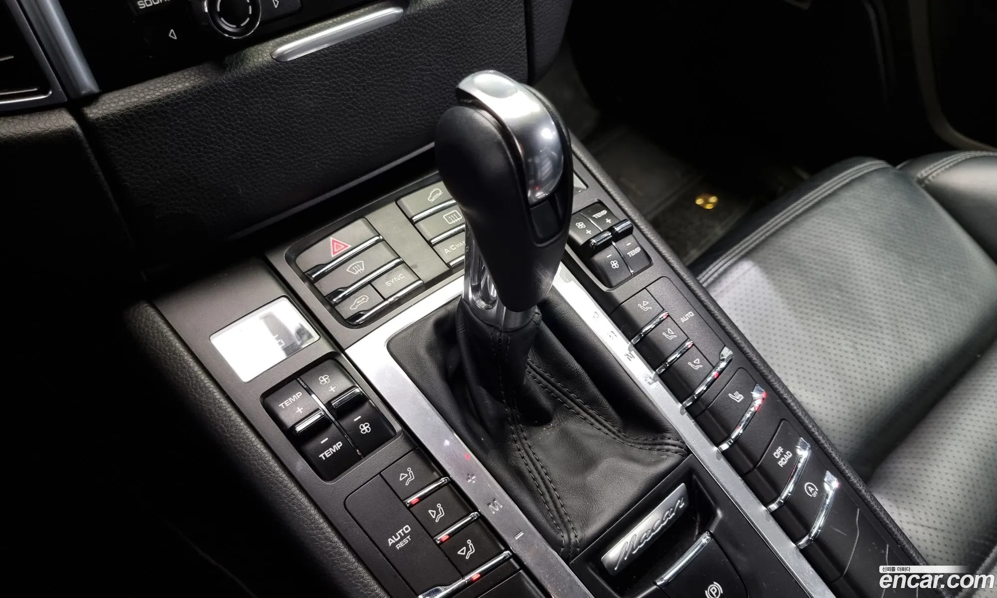 Porsche Macan 2014 WP1AF2957FLB90673 — 9