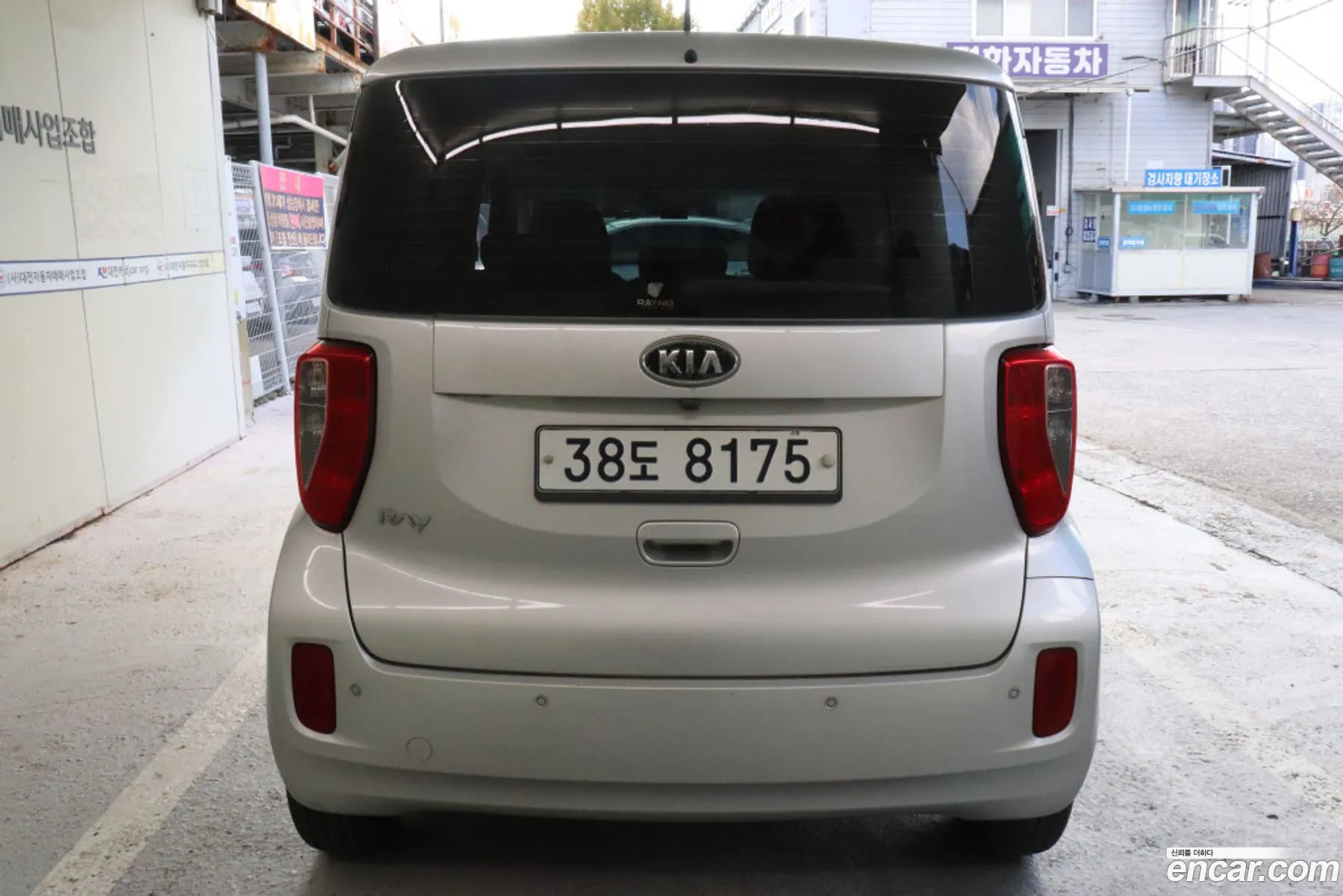 Kia Ray 2012 — 10