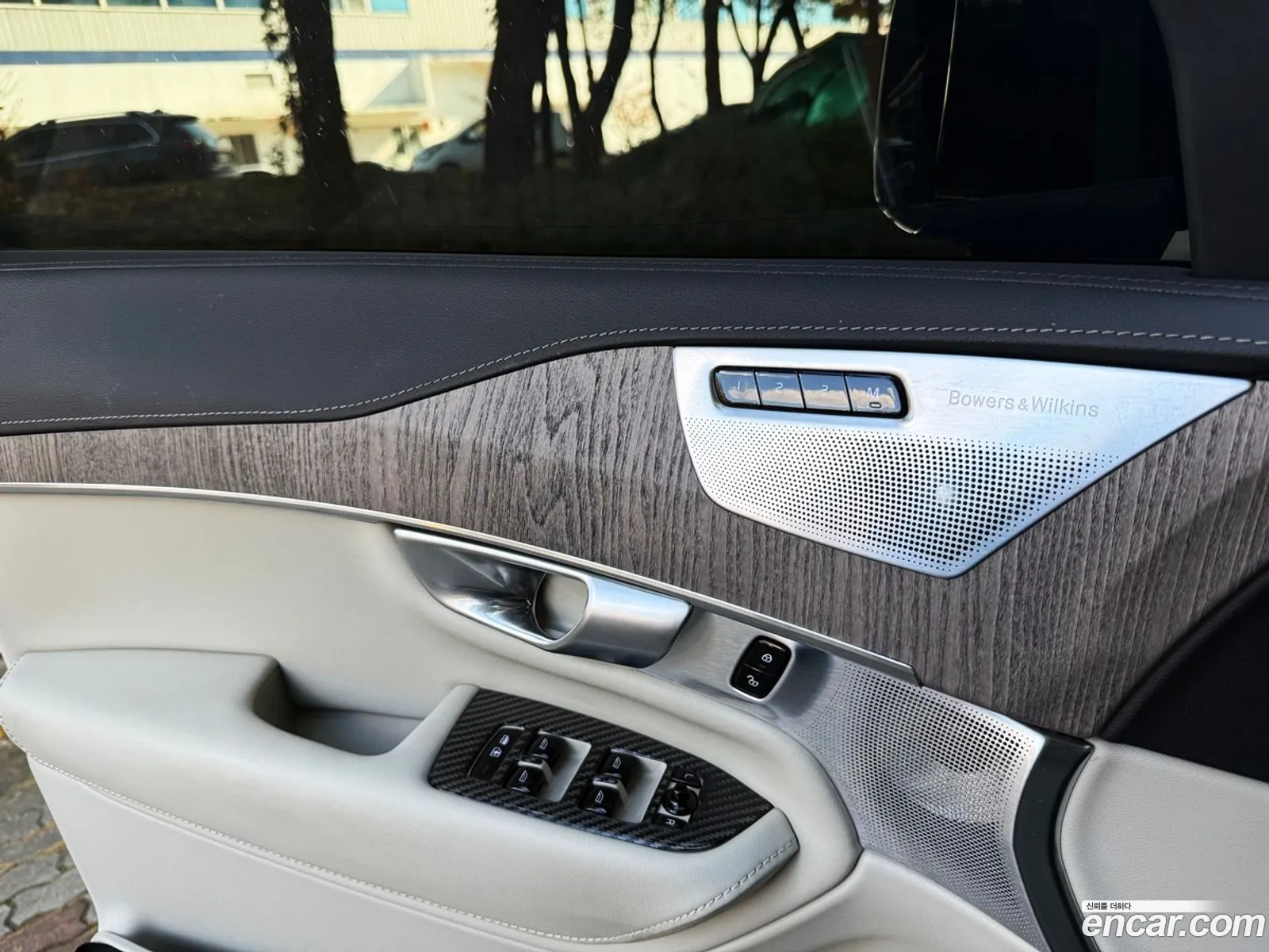 Volvo XC90 2024 — 15