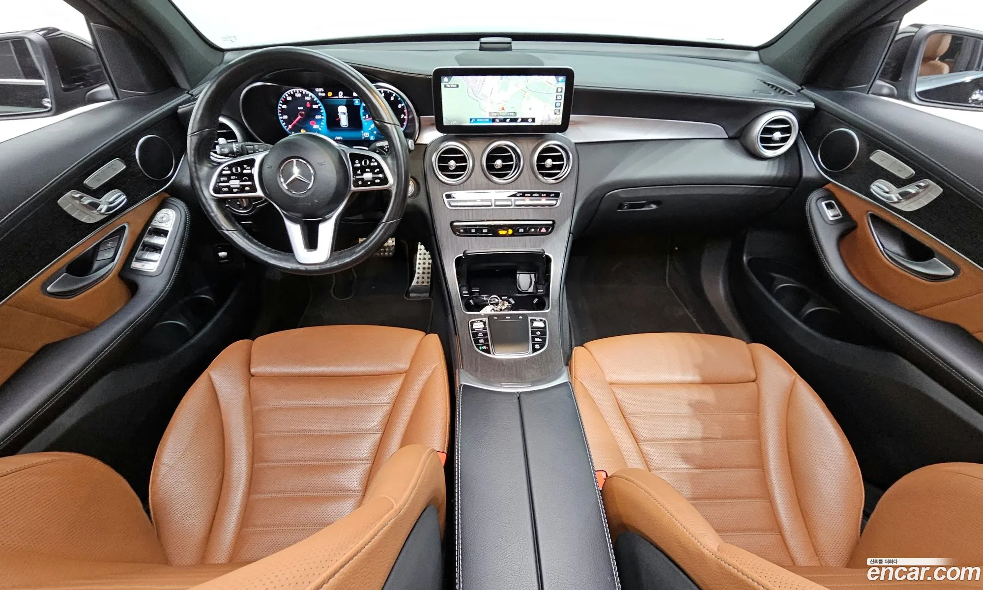 Mercedes-Benz GLC-Class X253 2022 — 16