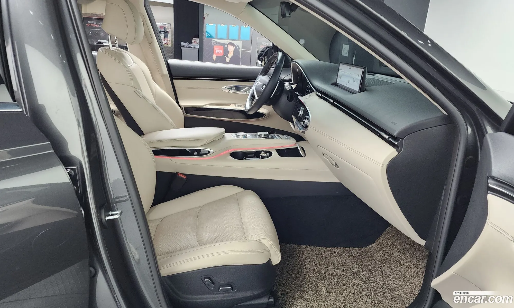 Genesis GV70 2021 — 10