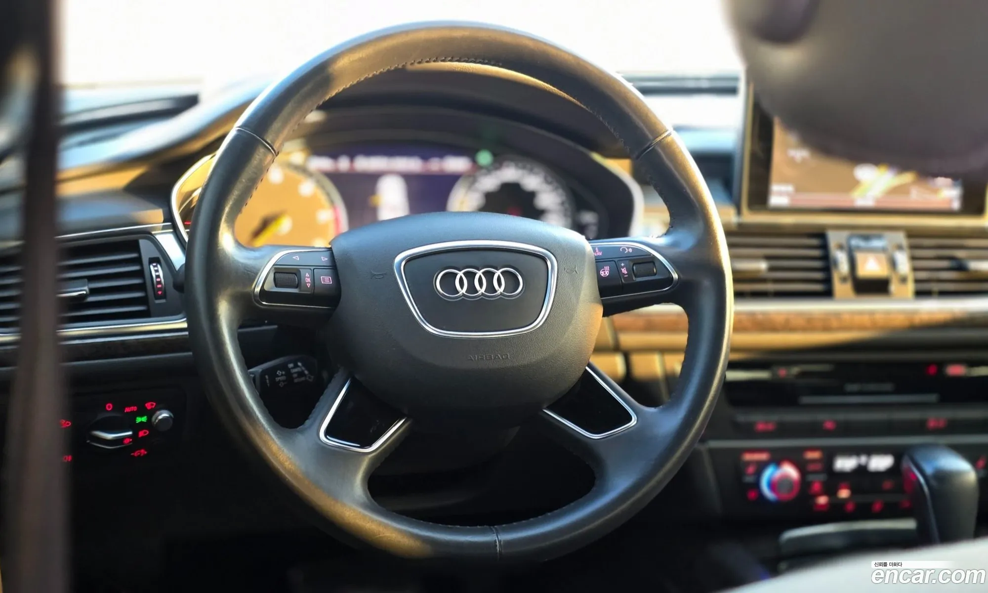 Audi A6 2018 — 12