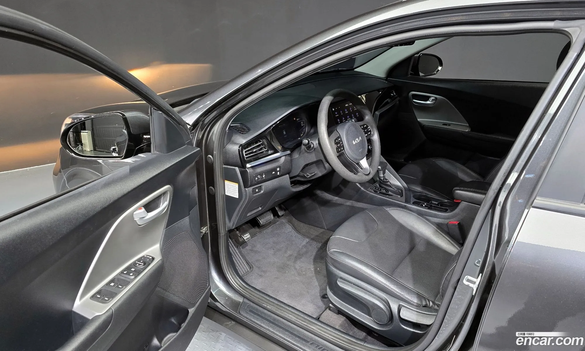 Kia Niro 2021 KNACA81CGNA505710 — 17