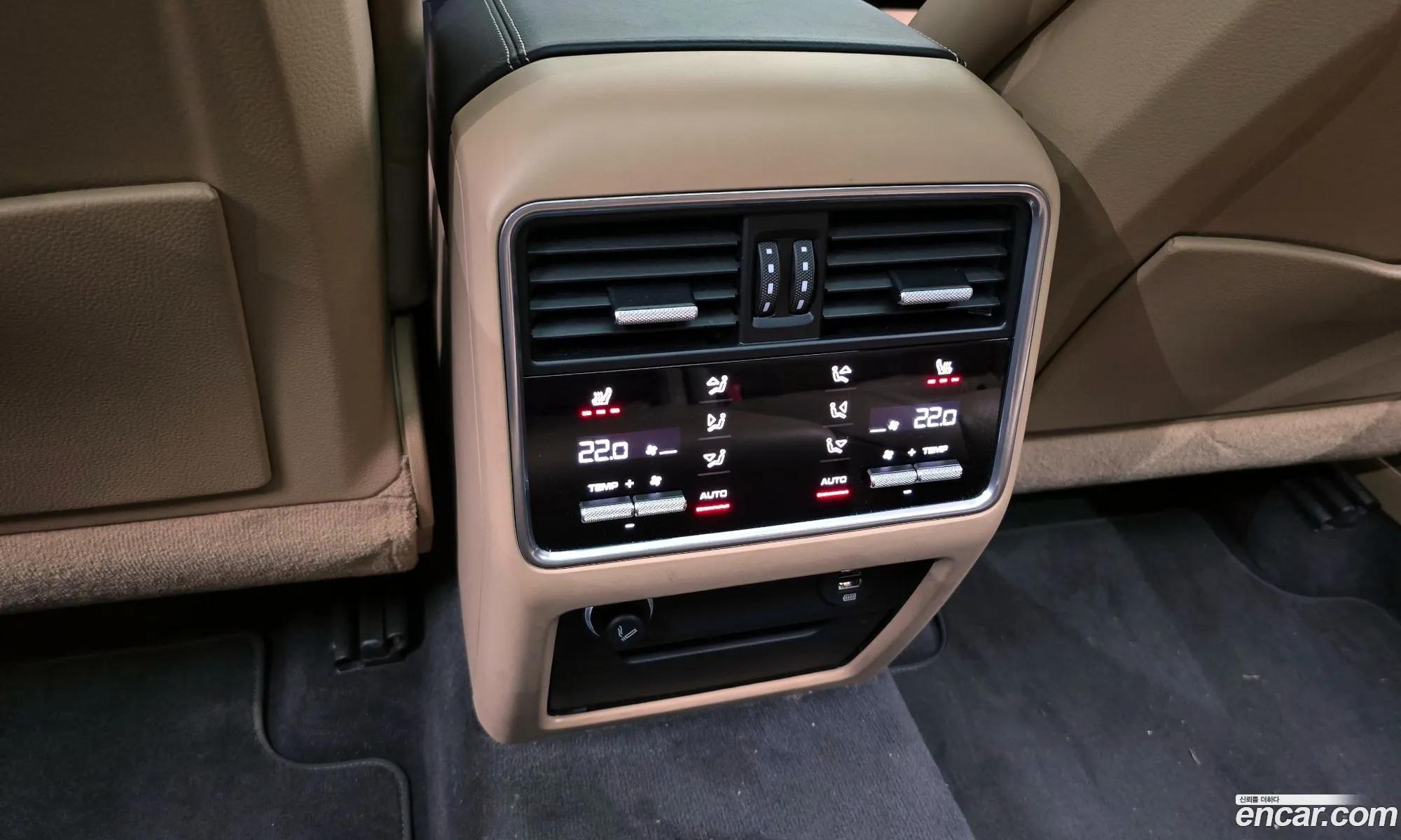 Porsche Cayenne 2019 — 12