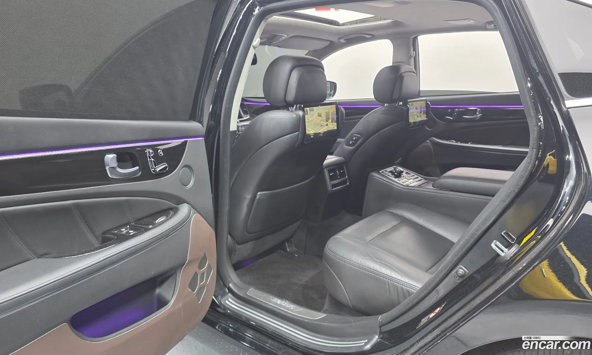 Hyundai Equus 2014 — 19