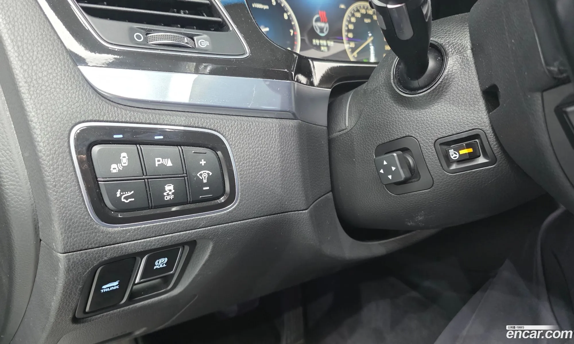 Hyundai Equus 2014 — 15
