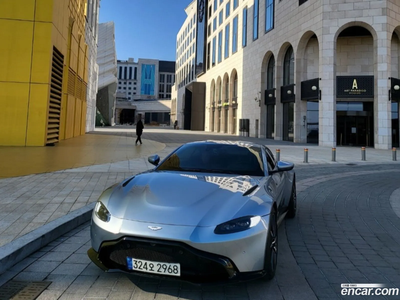 Aston Martin Vantage 2020 — 3