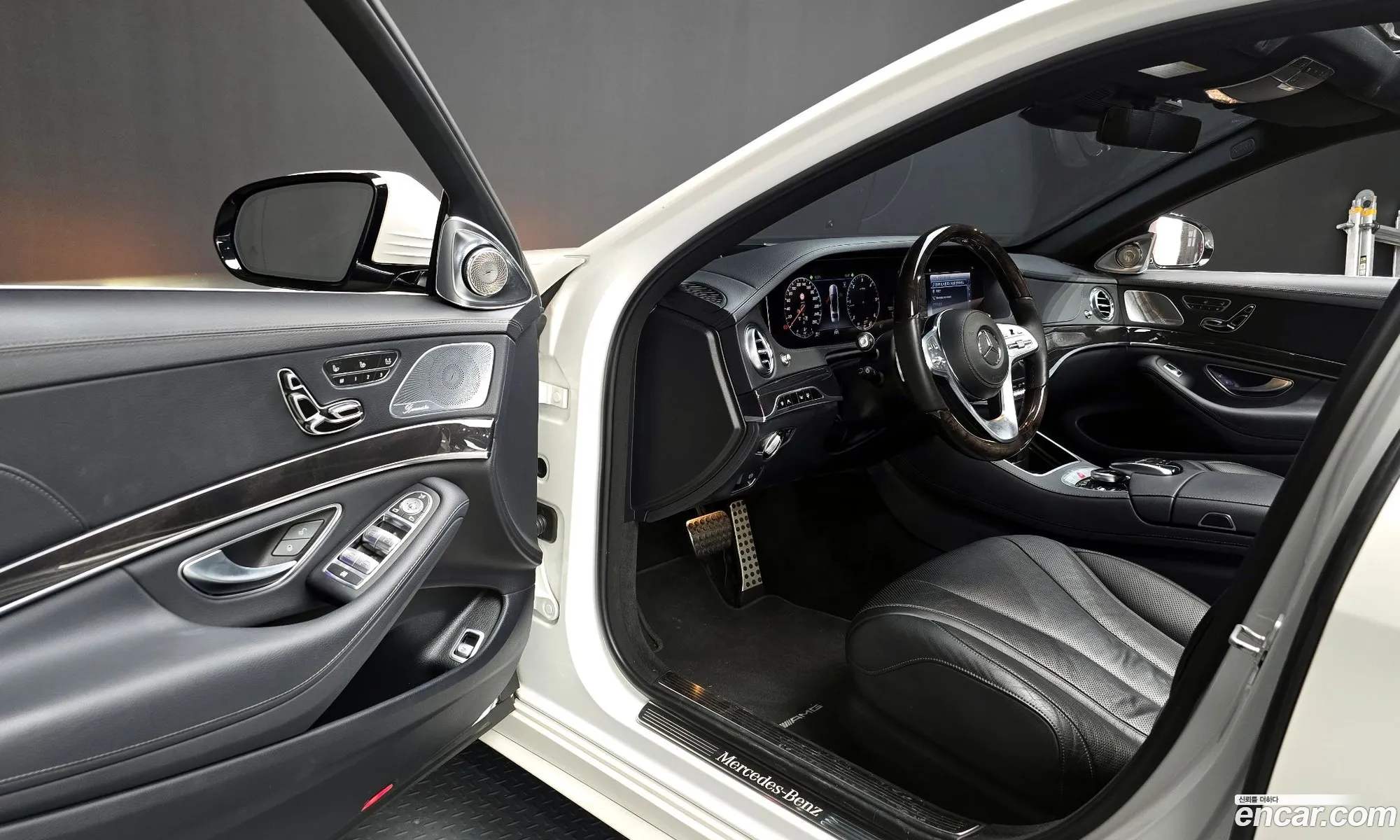 Mercedes-Benz S-Class W222 2017 WDDUF2BB3JA357202 — 12