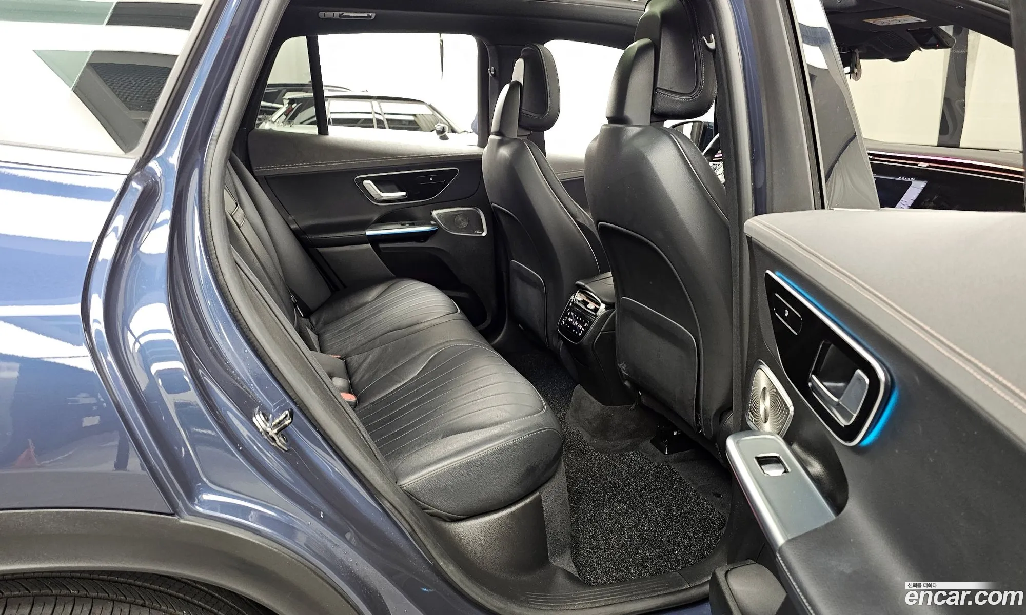 Mercedes-Benz EQE SUV X294 2023 — 20