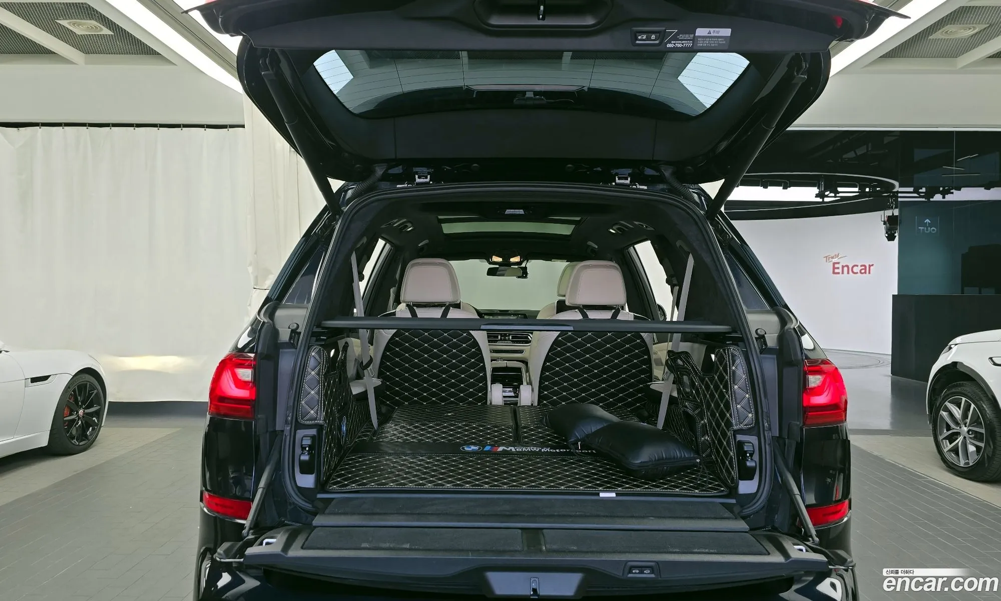 BMW X7 2021 — 18