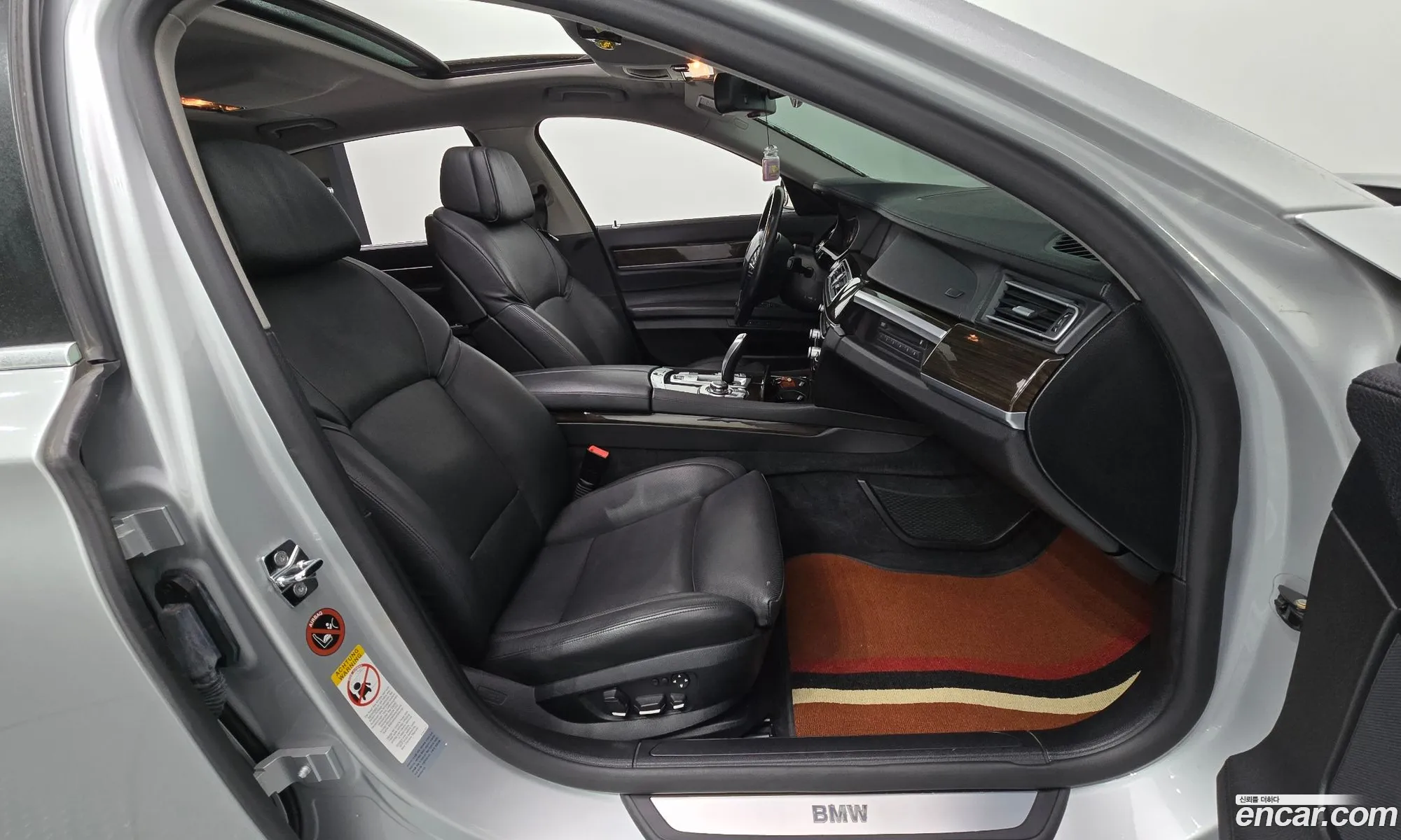 BMW 7 Series 2009 WBAKB41019CY48342 — 2