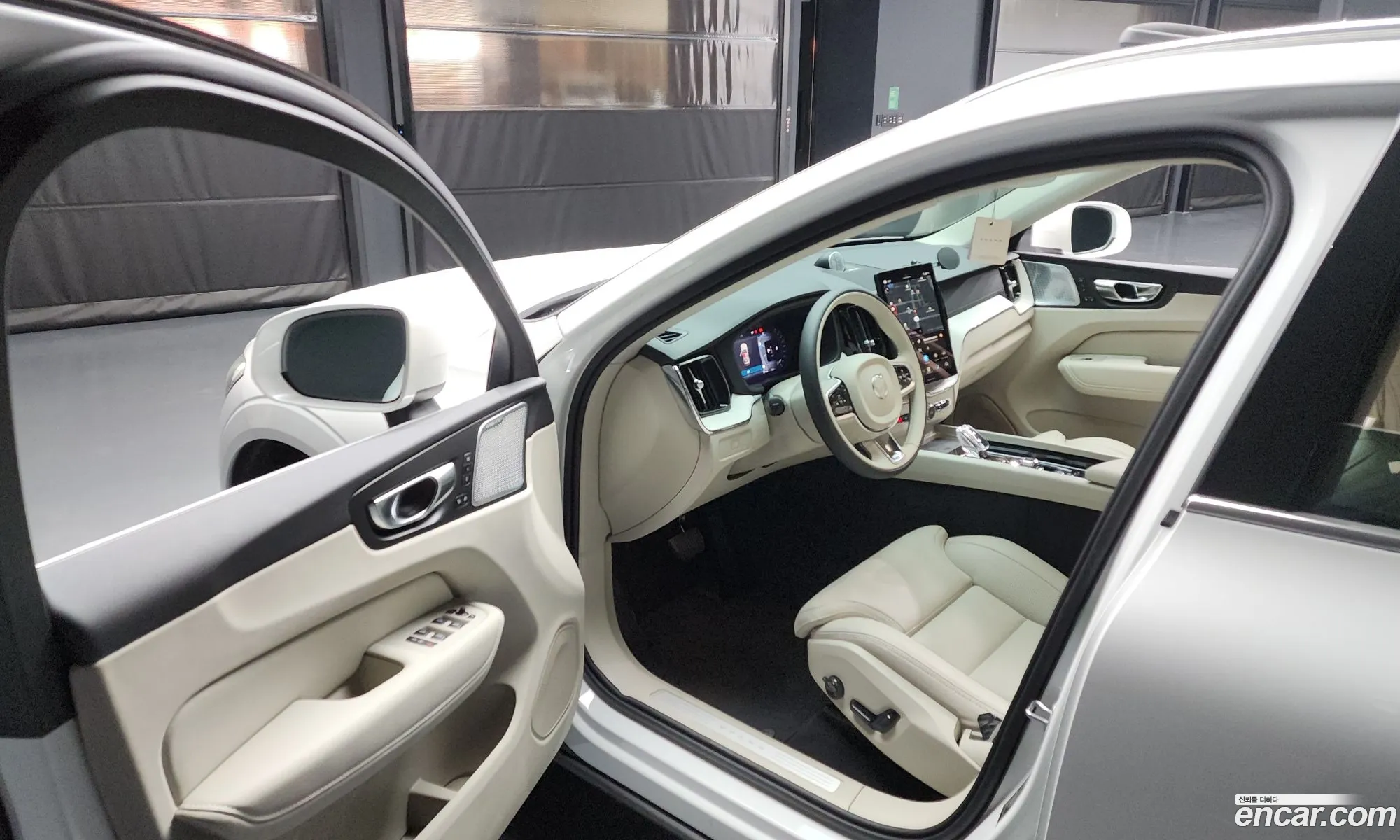 Volvo XC60 2025 — 7