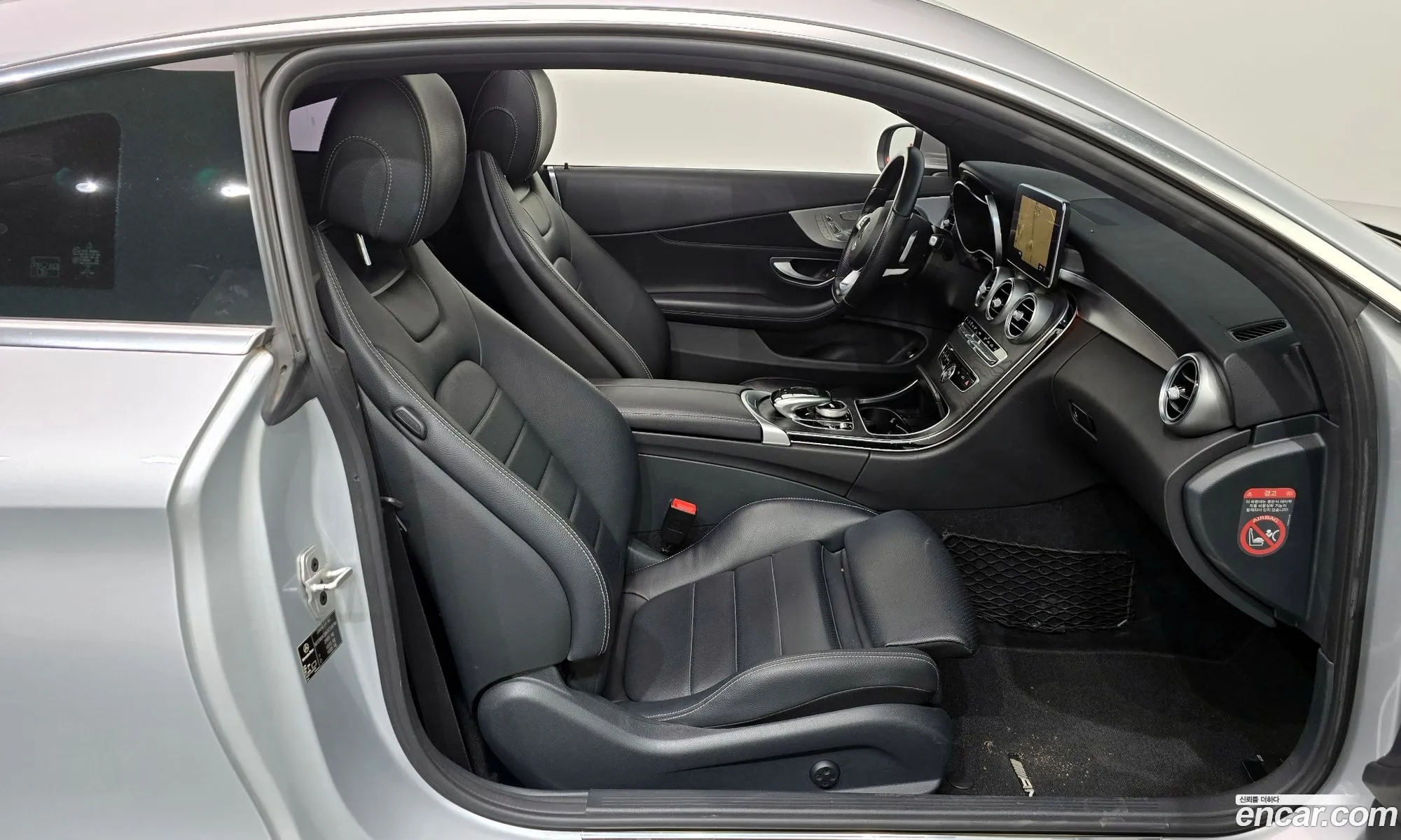 Mercedes-Benz C-Class W205 2016 — 16