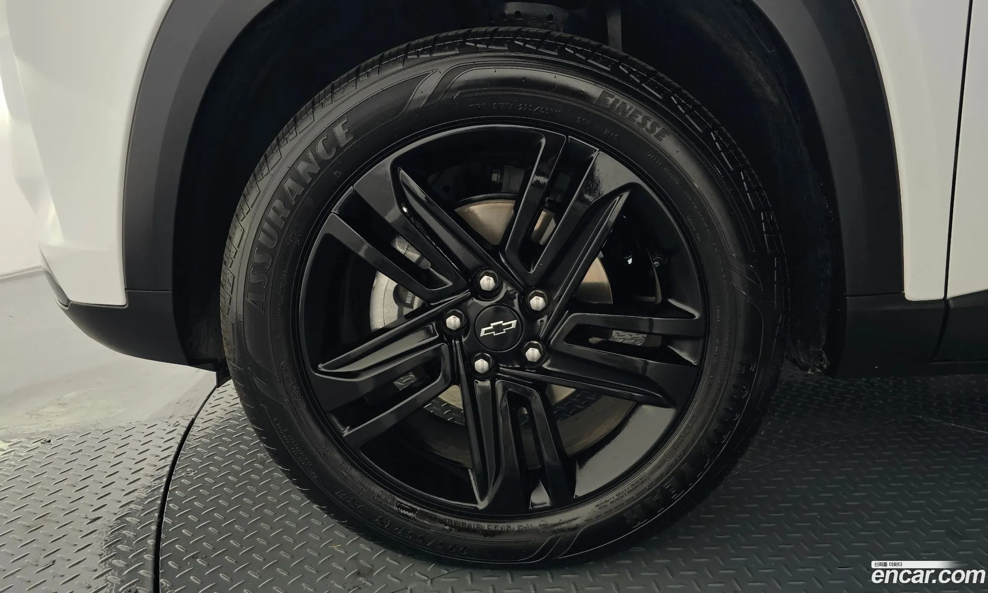 Chevrolet (GM Daewoo) Trax Crossover 2024 — 19