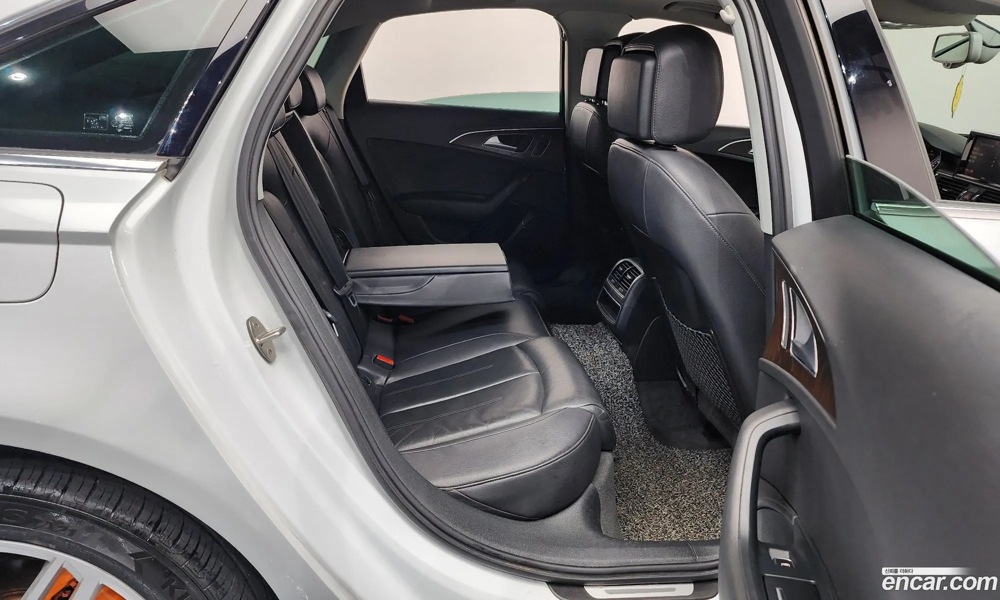 Audi A6 2015 — 4