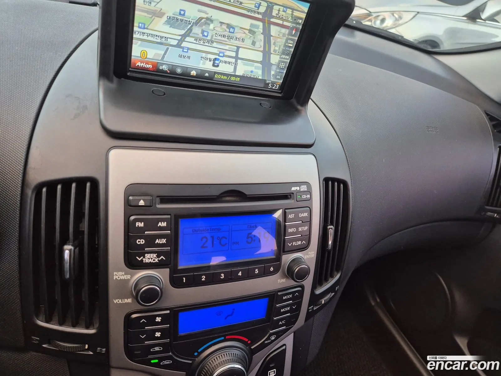 Hyundai i30 cw 2009 — 13