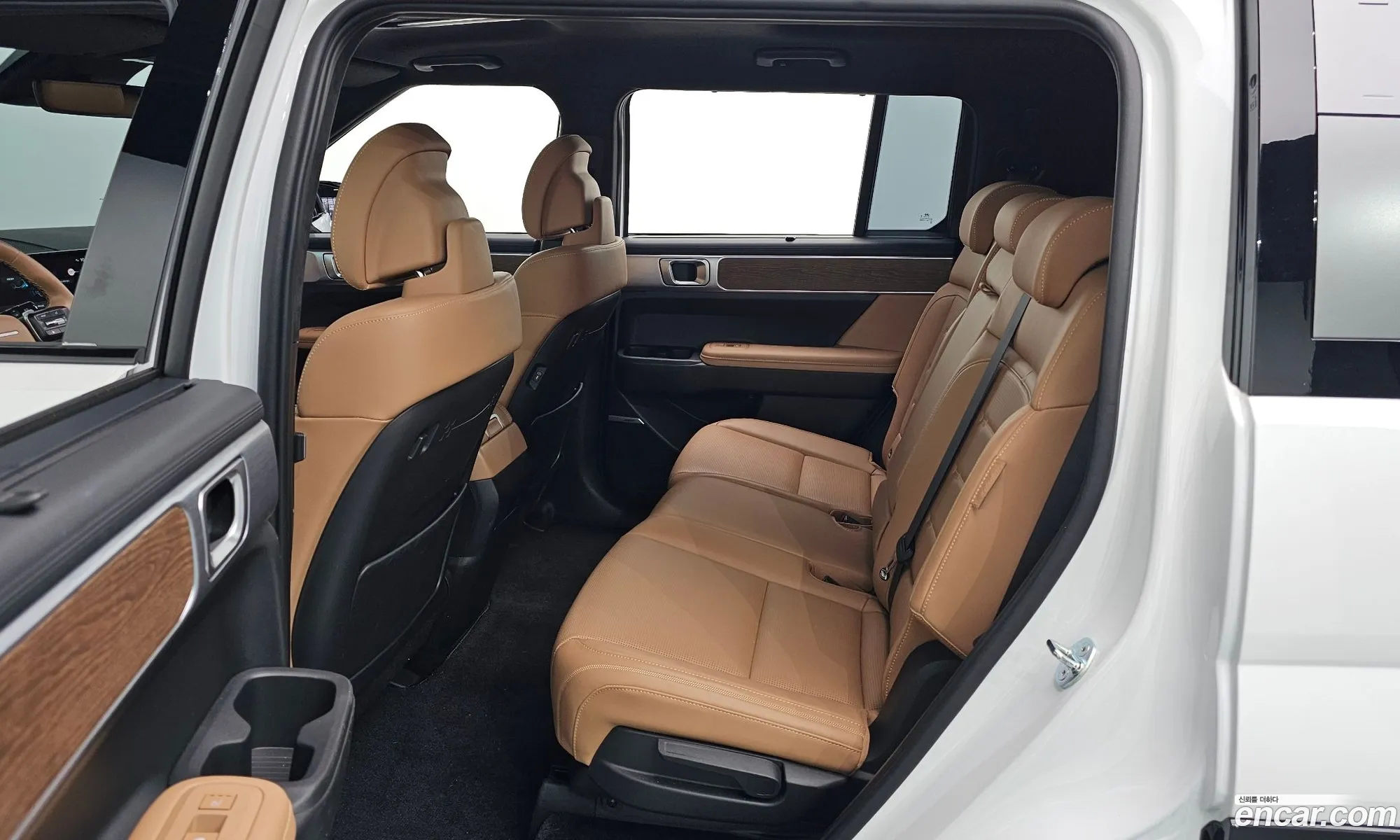 Hyundai Santa Fe 2023 KMHP5811DRU007421 — 17