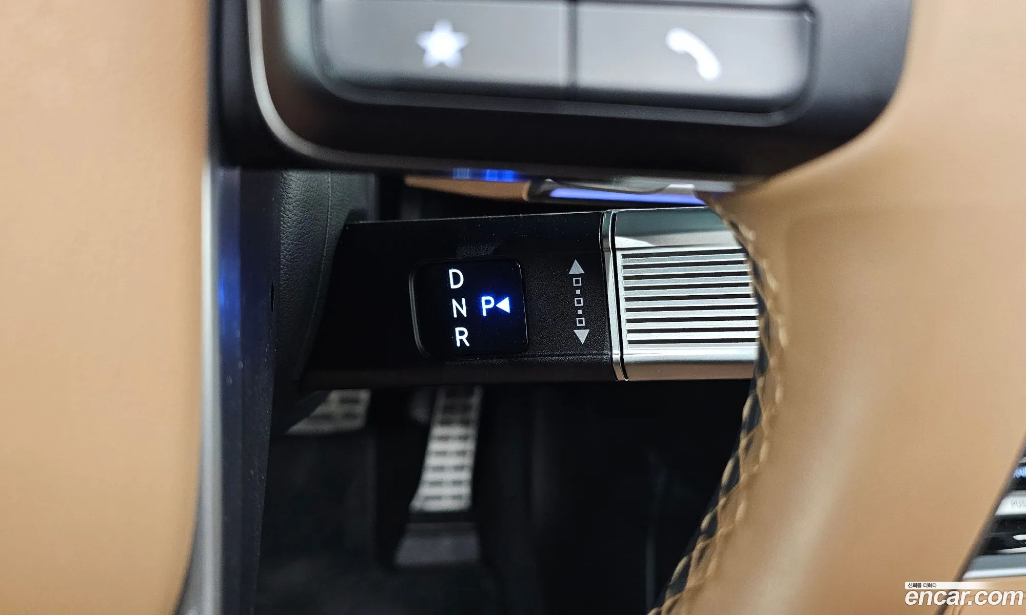 Hyundai Santa Fe 2023 KMHP5811DRU007421 — 4