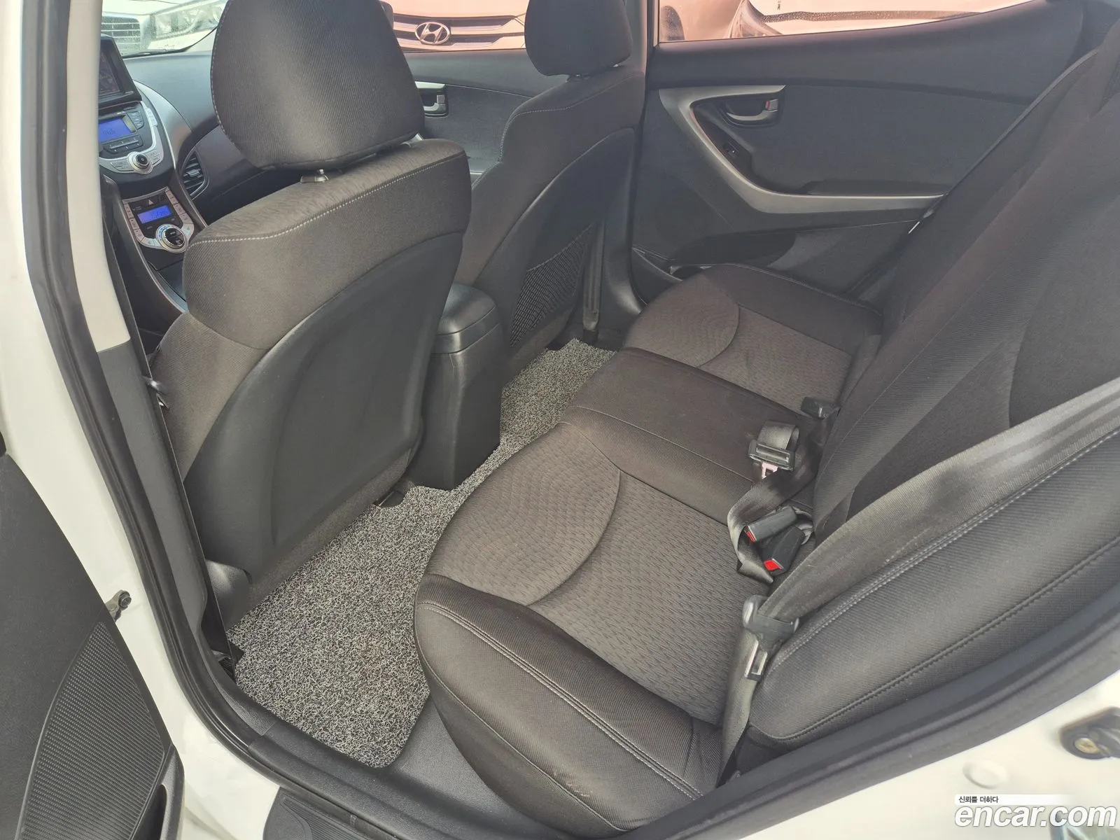 Hyundai Elantra MD 2010 — 7