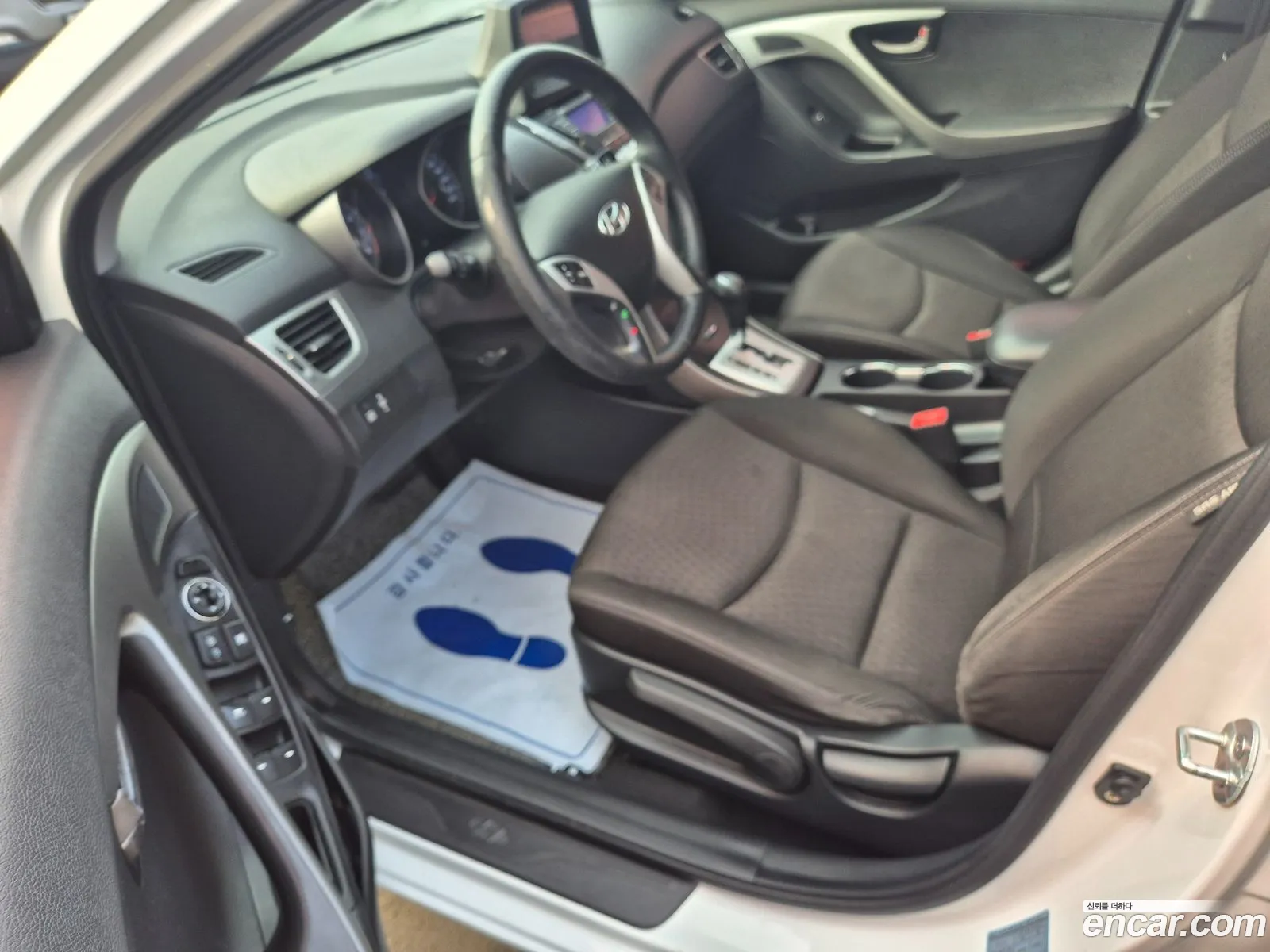 Hyundai Elantra MD 2010 — 5