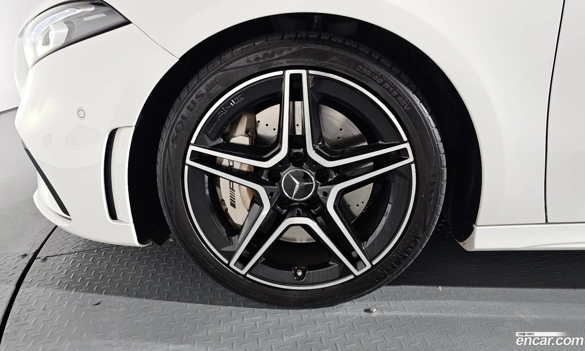Mercedes-Benz A-Class W177 2020 — 16